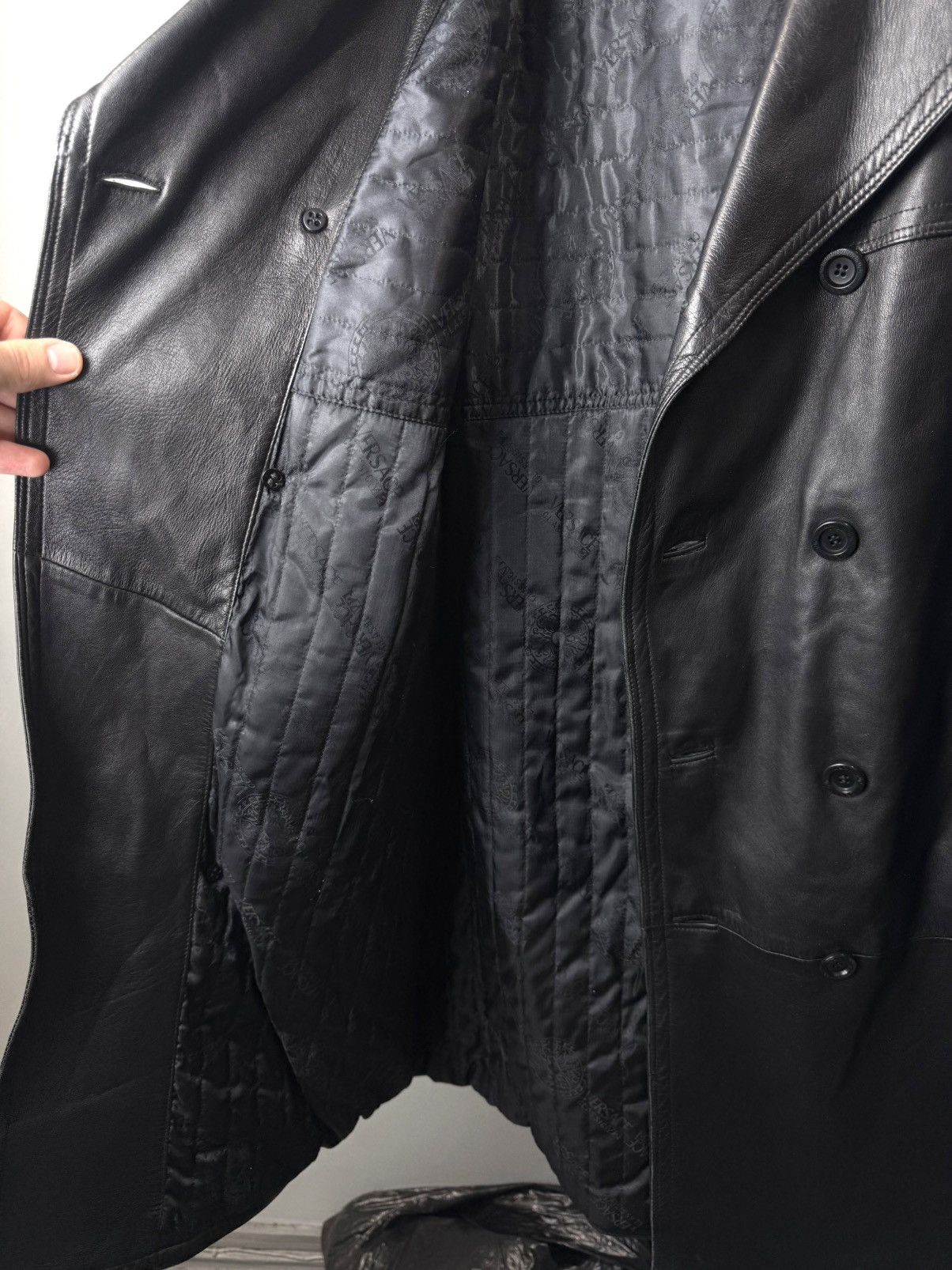 Versace Vintage Versace V2 Leather Jacket Cloak Trench Size US XL / EU 56 / 4 - 10 Thumbnail