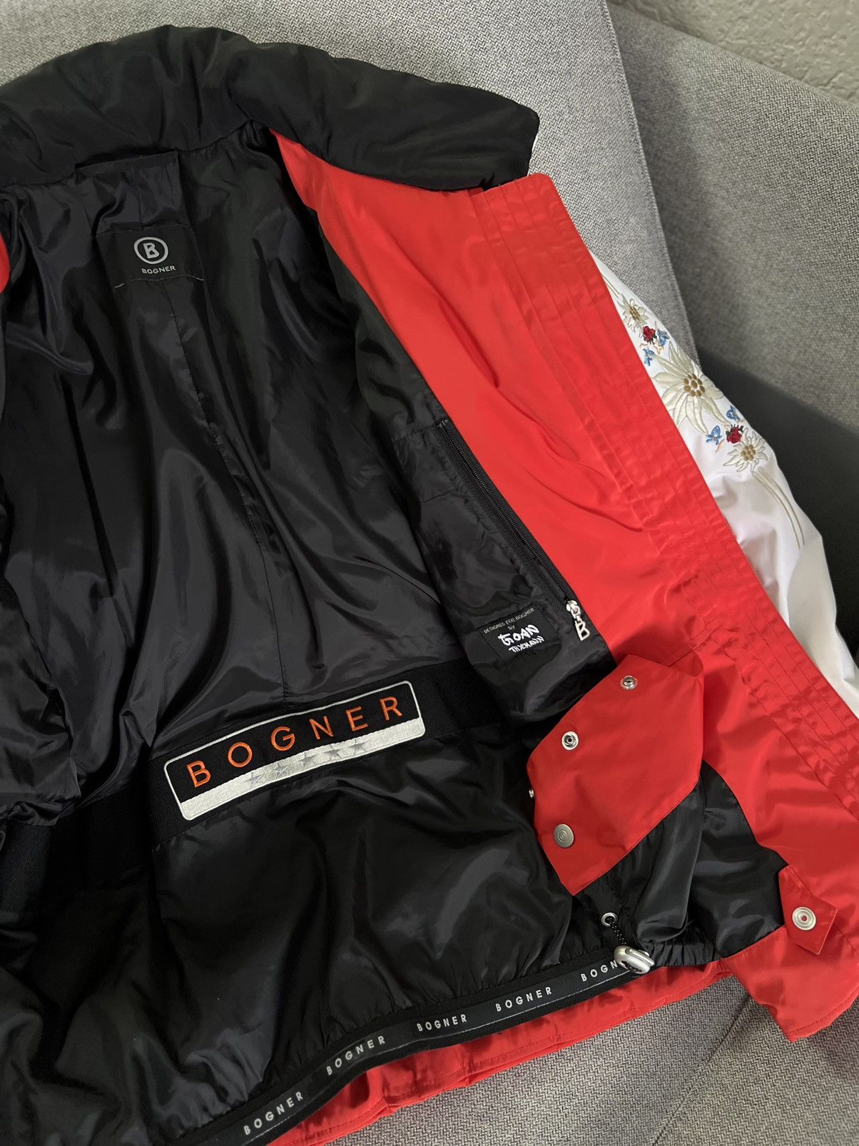 Bogner Vintage Bogner Women's Premium Ski Jacket Red White Size S / US 4 / IT 40 - 4 Thumbnail