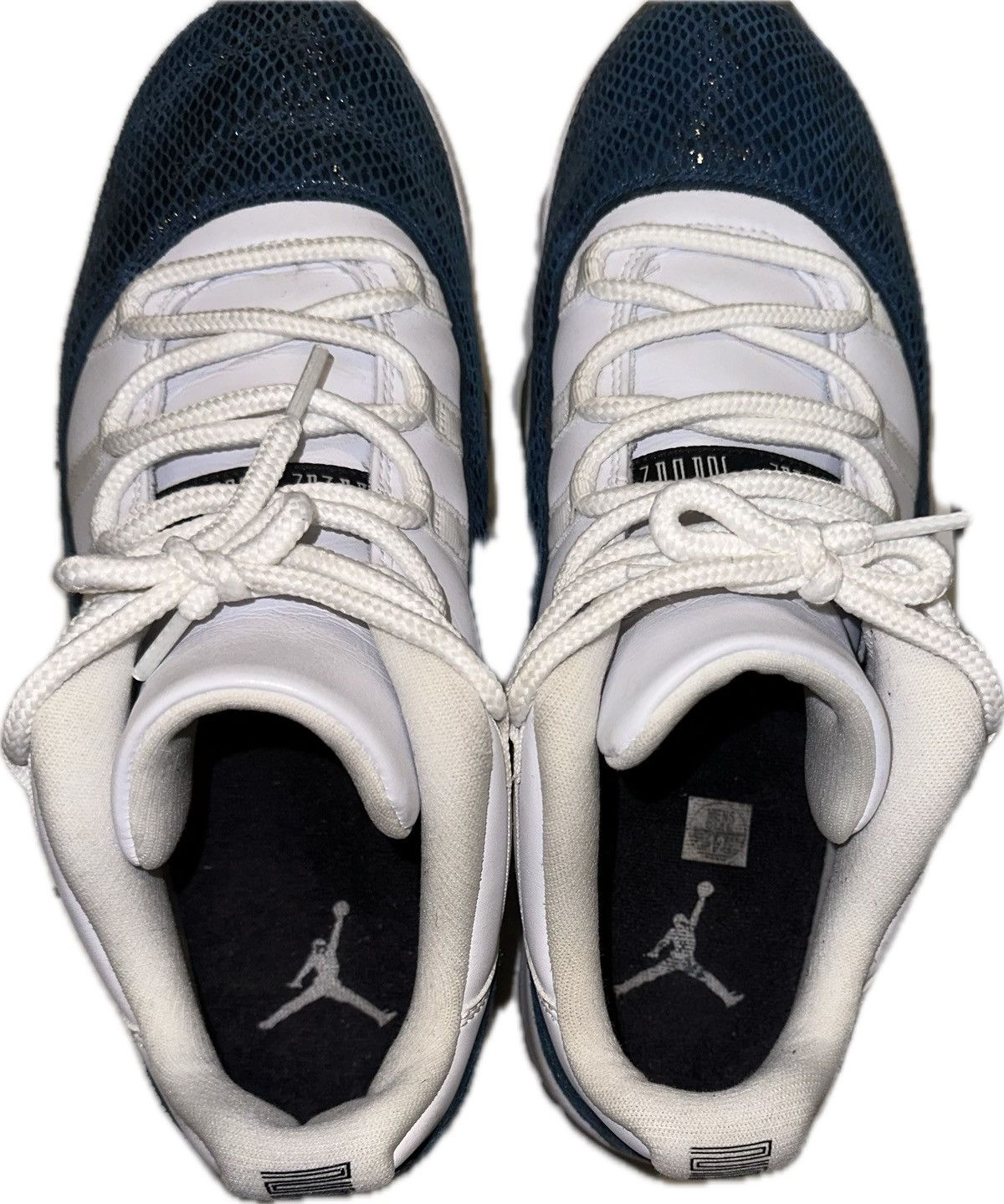Nike Jordan 11 retro low (Snakeskin Navy) Size US 12 / EU 45 - 2 Thumbnail