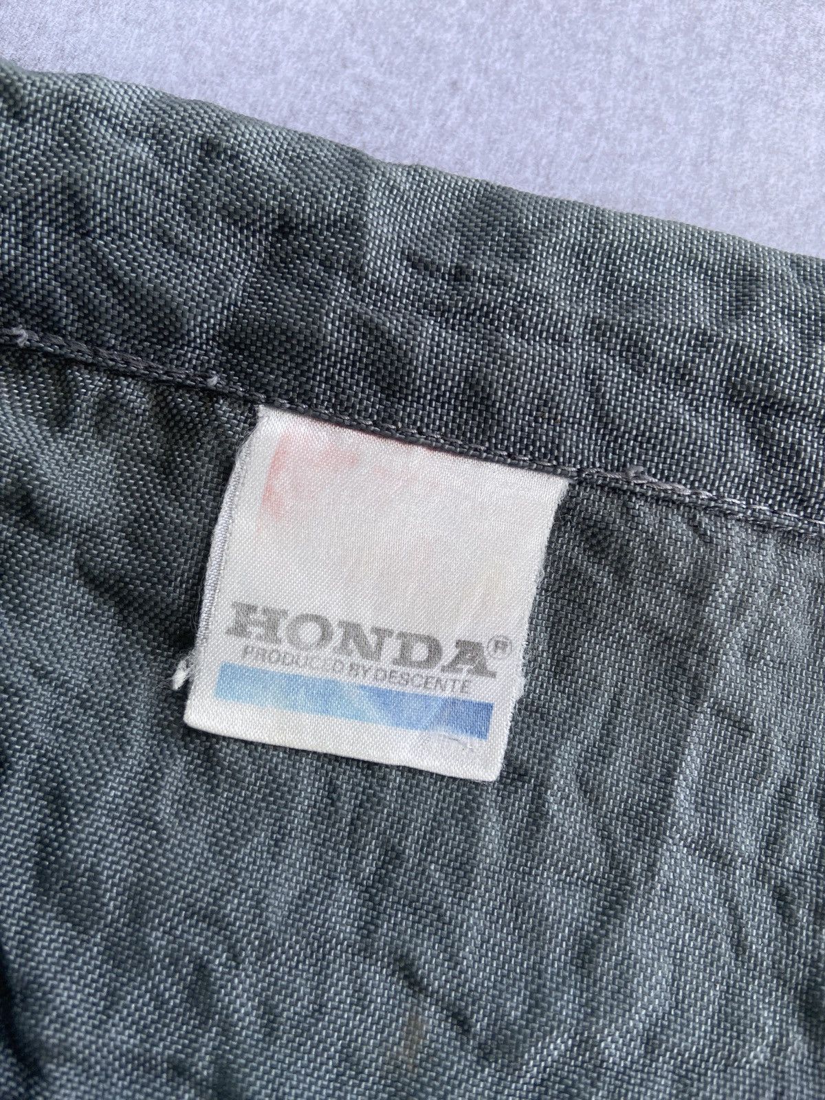 Honda Vintage 80s Honda Recing team international nylon jacket Size US L / EU 52-54 / 3 - 8 Thumbnail