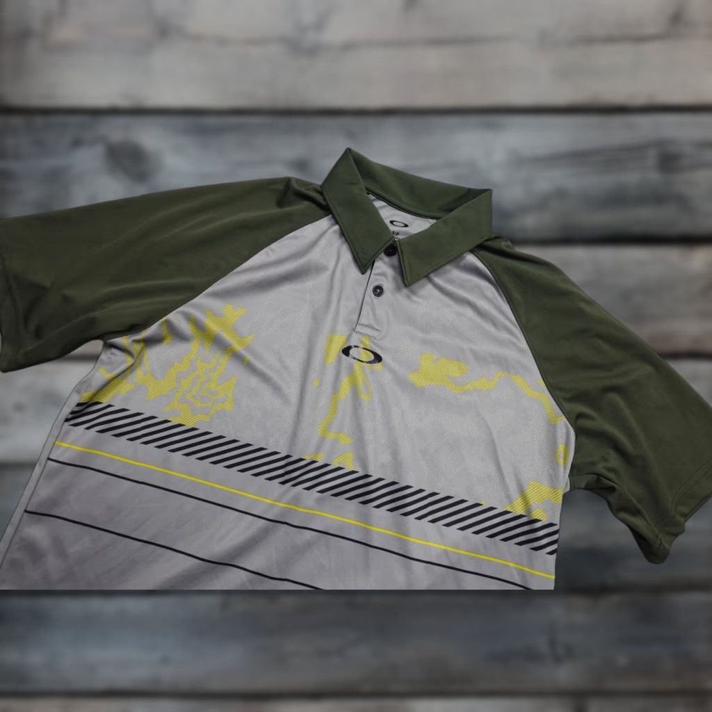 Oakley Oakley Polo Mens Small Gray Regular Fit Lightweight Stretch Golf Shirt Size US S / EU 44-46 / 1 - 1 Thumbnail