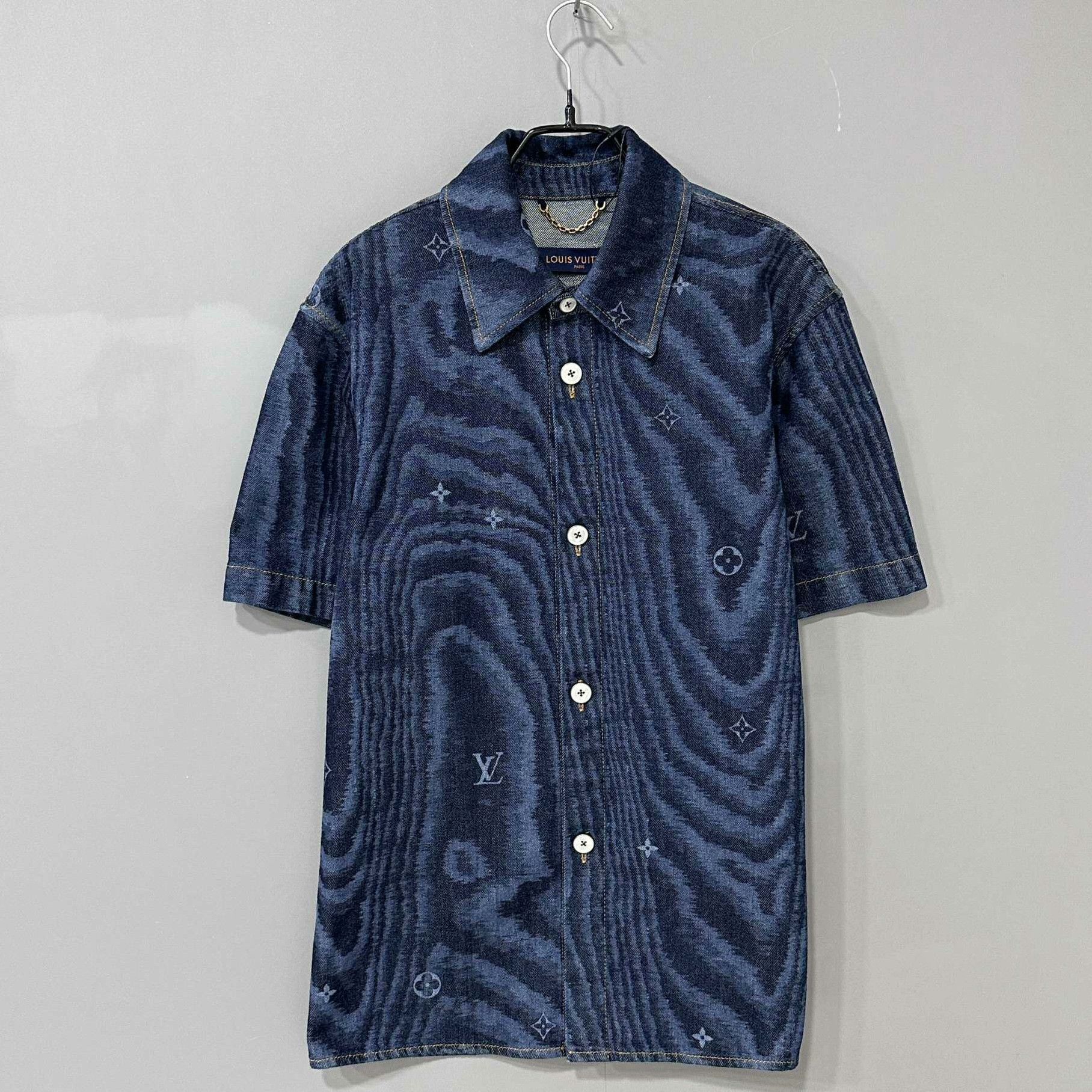Louis Vuitton Louis Vuitton Retro Denim Shirt xs Men Size US XS / EU 42 / 0 - 1 Thumbnail