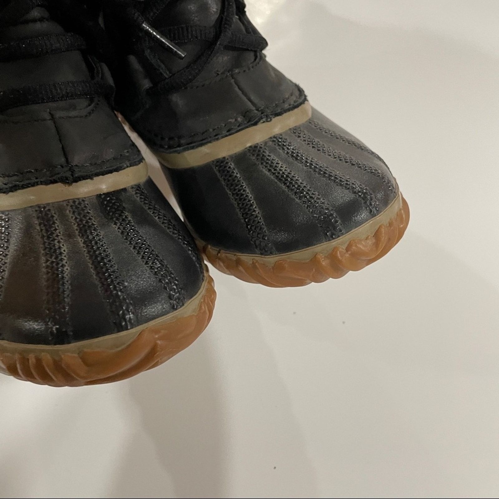 SOREL Sorel Out N About Black Leather Lace Up Ankle Duck Boots Size US 7 / IT 37 - 5 Thumbnail