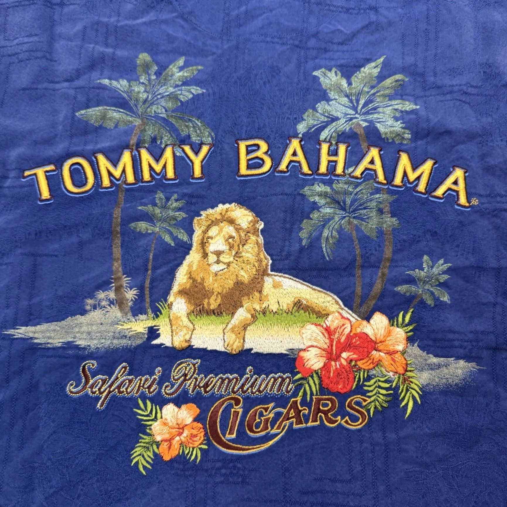 Tommy Bahama VINTAGE Tommy Bahama Men's Hawaiian Shirt 100% Silk Short Sleeve Button-Up Embroidered Cigar & Safari Theme Small Blue Size US S / EU 44-46 / 1 - 7 Thumbnail