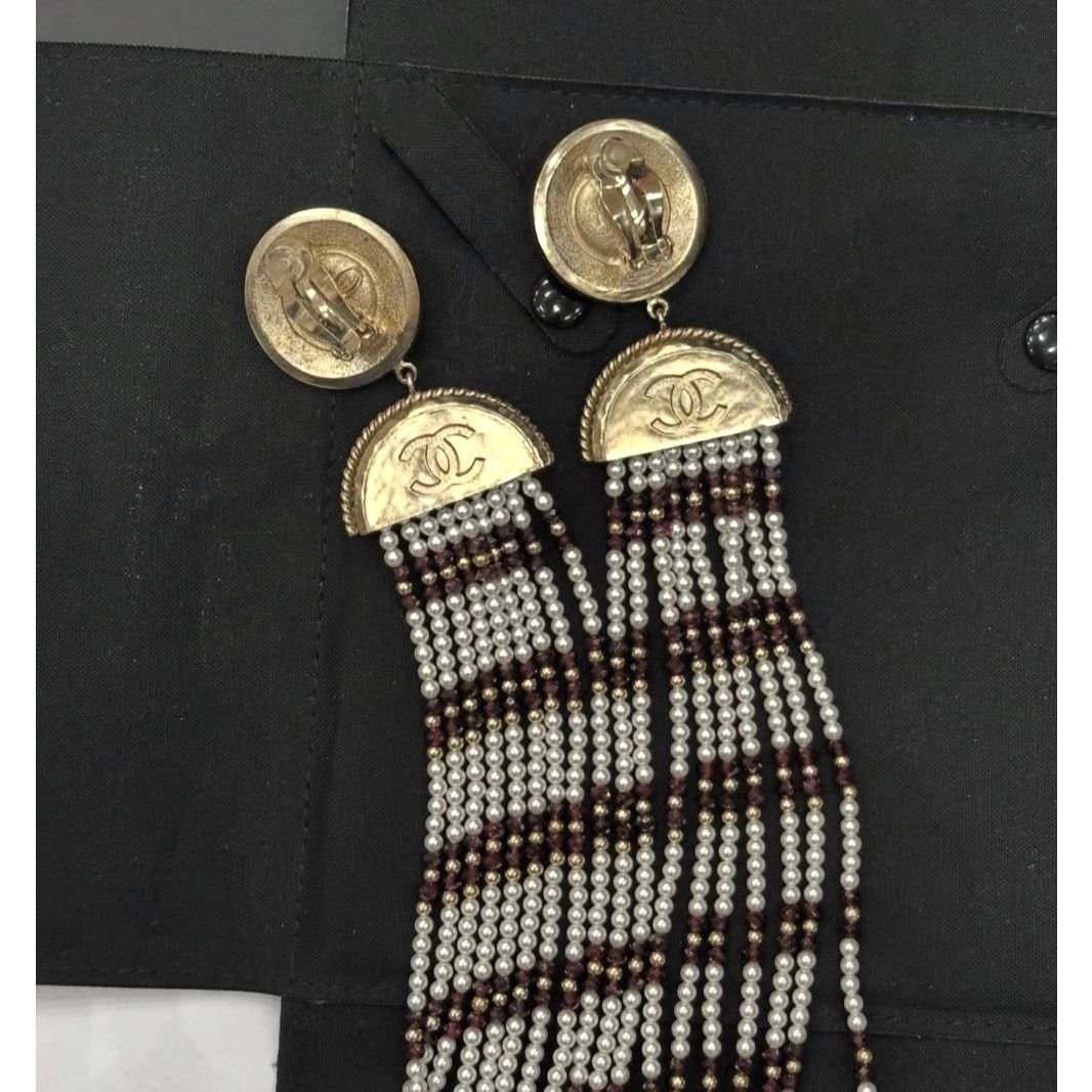 Chanel NWOT Chanel Pre-Fall 2019 Pearl Drop Earrings Size ONE SIZE - 2 Thumbnail