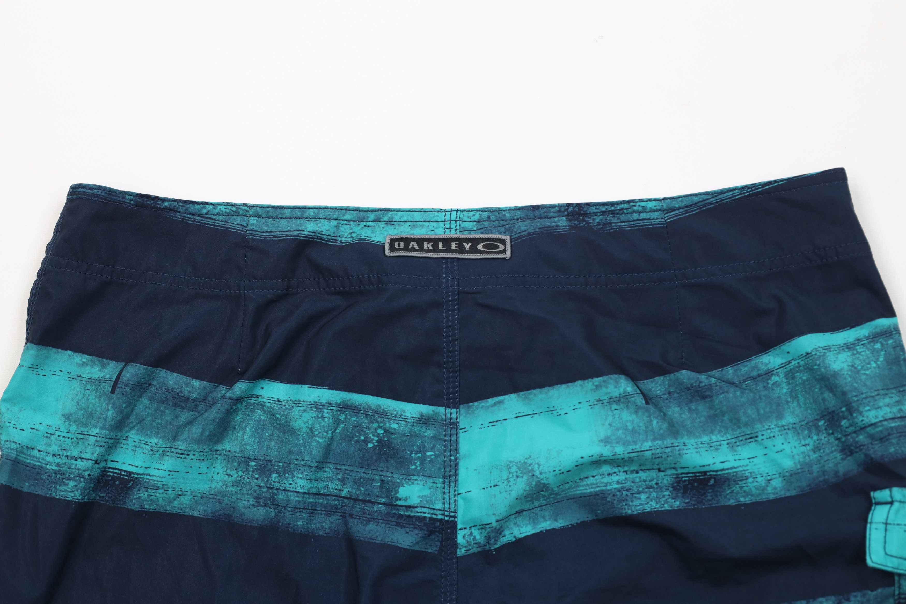 Oakley Oakley Striped Color Block Surf Board Shorts Swimming Trunks Size US 38 / EU 54 - 10 Thumbnail