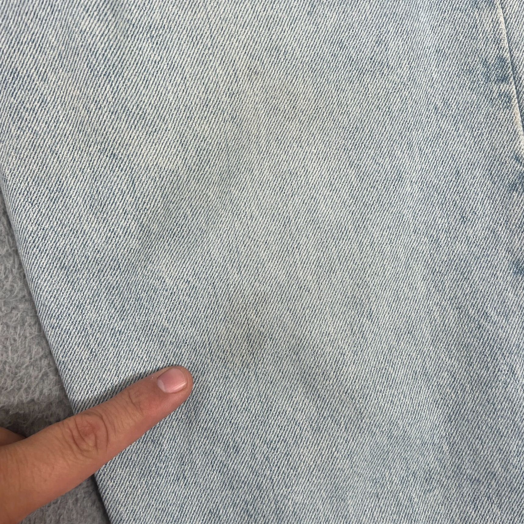 Tommy Hilfiger VINTAGE Tommy Hilfiger Jeans 31x26 Blue Relaxed Tapered Light Wash Denim Mens Size US 31 - 7 Thumbnail