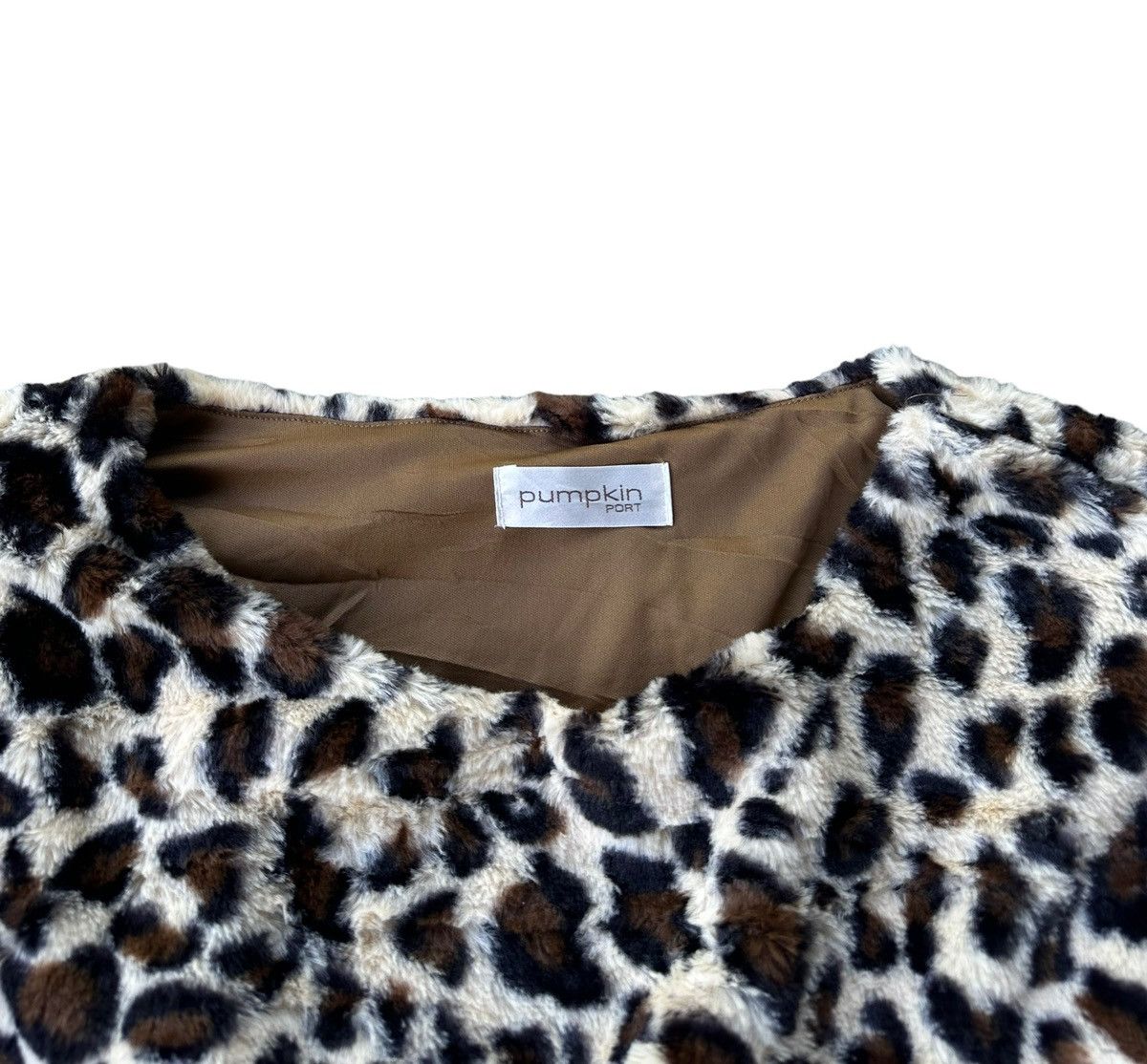 Japanese Brand 🔥gorgoeus🔥Pumpkin port leopard crop top fleece jacket Size M / US 6-8 / IT 42-44 - 2 Thumbnail