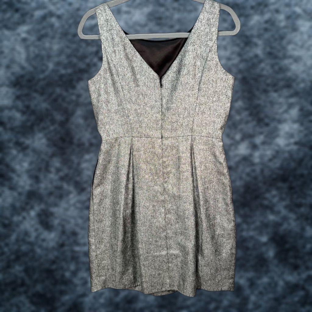 White House Black Market White House Black Market Silver Metallic Sleeveless Sheath Dress Womens Size 6 Size M / US 6-8 / IT 42-44 - 1 Thumbnail