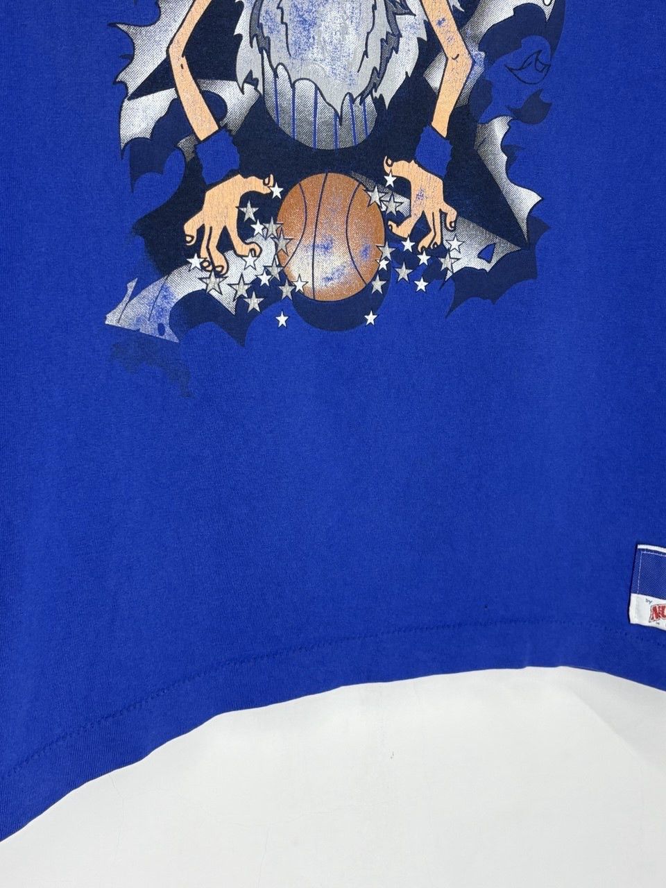 Nutmeg Vintage 90s Orlando Magic T-Shirt Wizard Mascot Graphic NBA Size US L / EU 52-54 / 3 - 5 Thumbnail