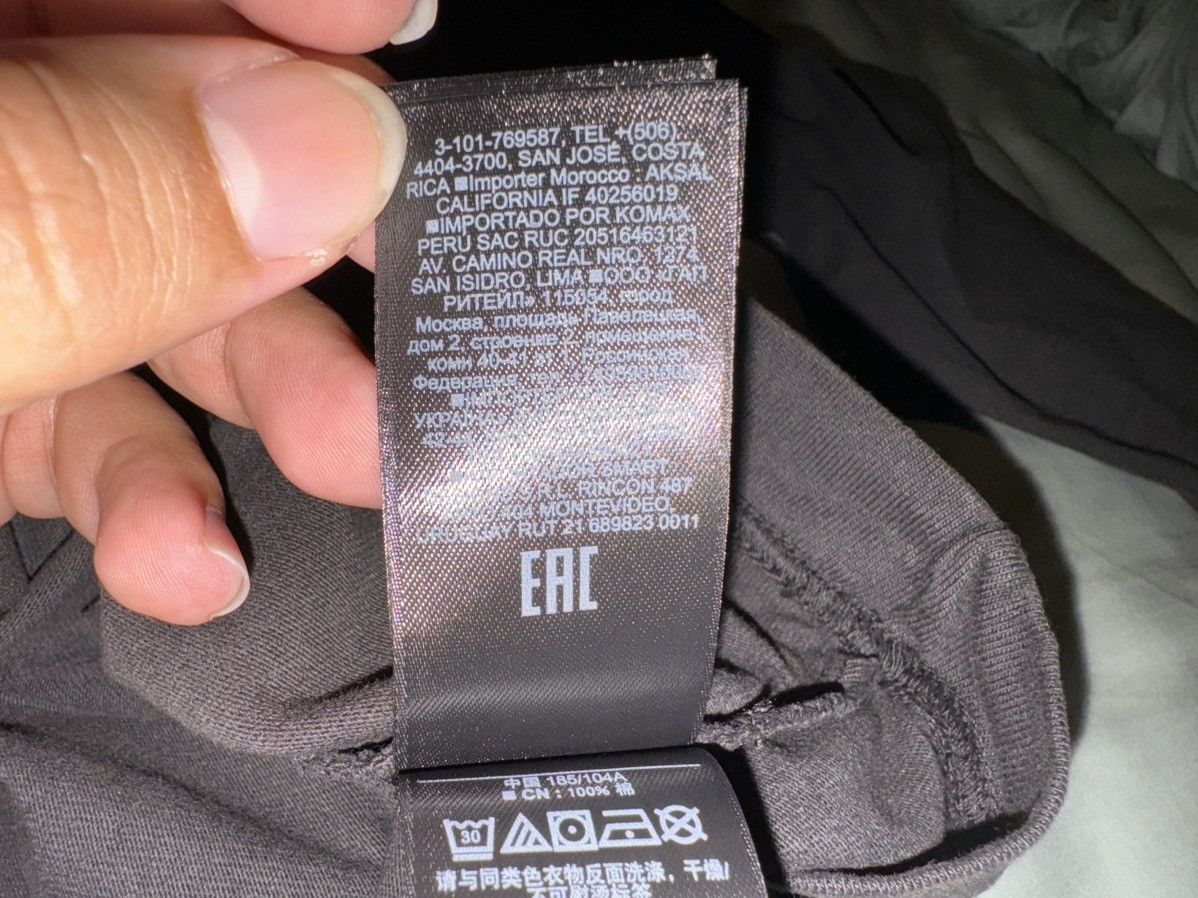 Balenciaga × Gap × Kanye West Yeezy Gap Logo Long Sleeve Tee Black Size Large Size US L / EU 52-54 / 3 - 16 Thumbnail