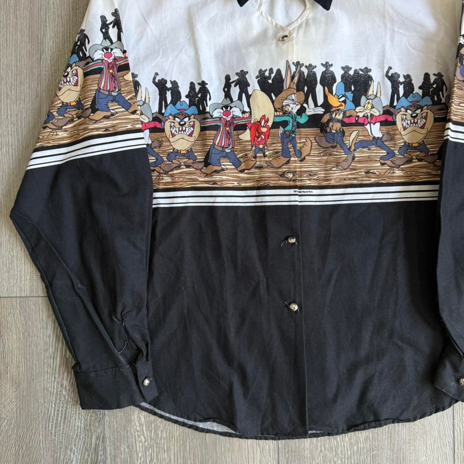 Other Vintage 1994 looney tunes western button down shirt Size M / US 6-8 / IT 42-44 - 4 Thumbnail