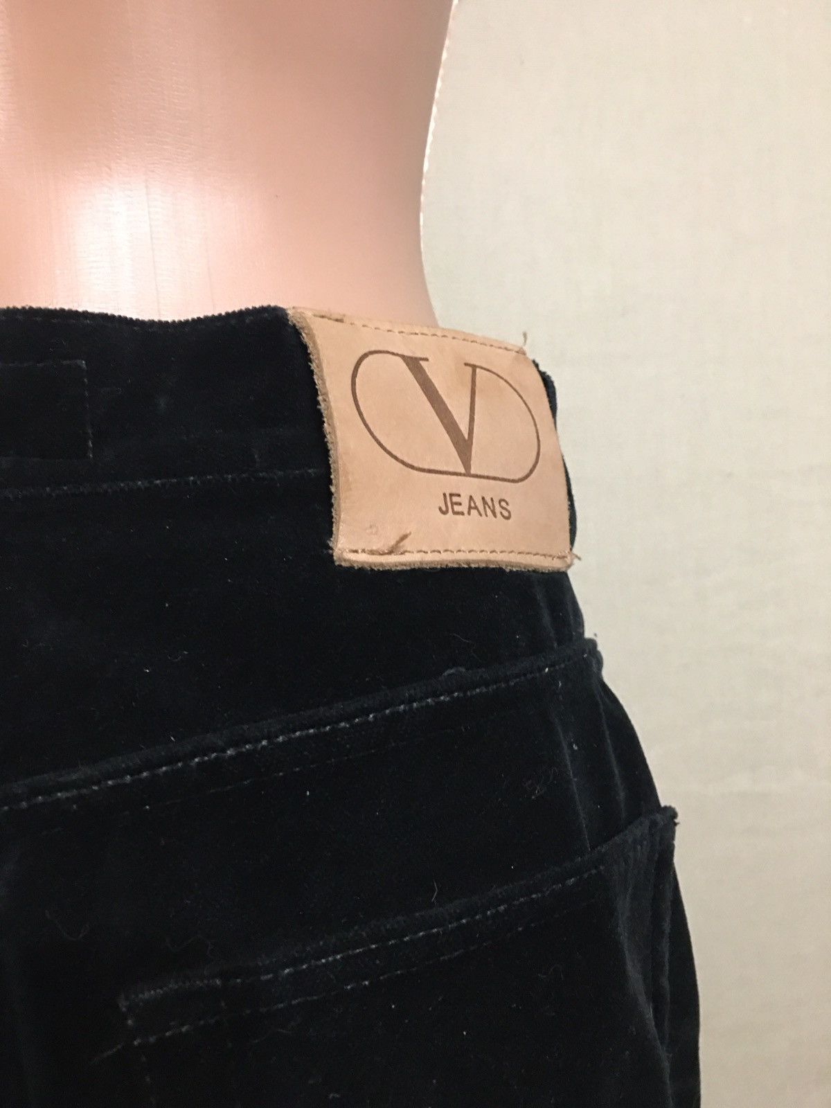 Valentino Valentino Jeans Black Velvet Style Pants Size 34 Size 34" / US 12 / IT 48 - 9 Thumbnail