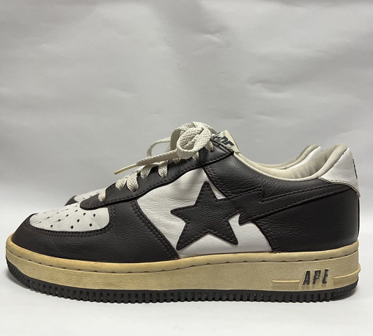 Bape Bape - OG Bape Sta White/Brown Size US 8 / EU 41 - 6 Thumbnail