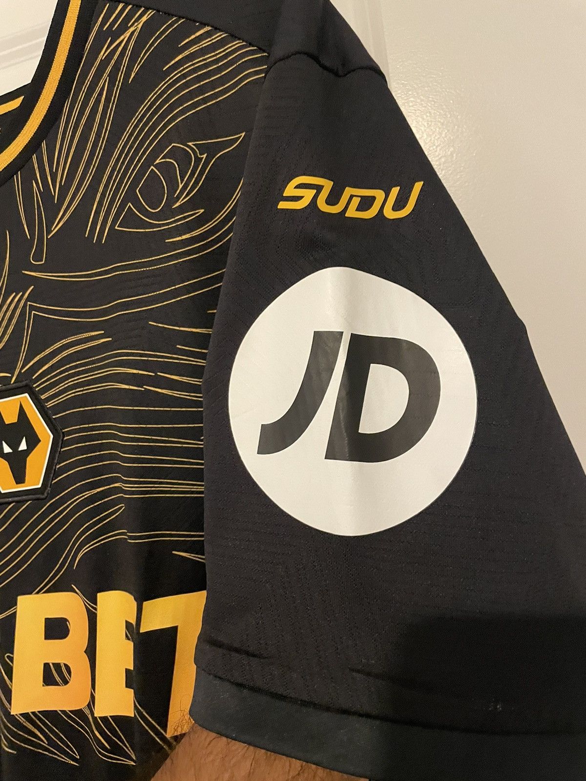 Other Wolves Cunha 24/25 Away Kit Size US L / EU 52-54 / 3 - 8 Thumbnail