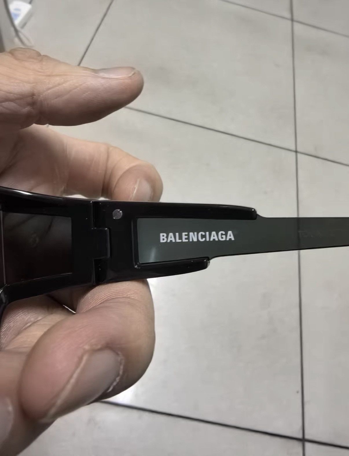 Balenciaga Balenciaga sunglasses with gradient lenses Size ONE SIZE - 5 Thumbnail