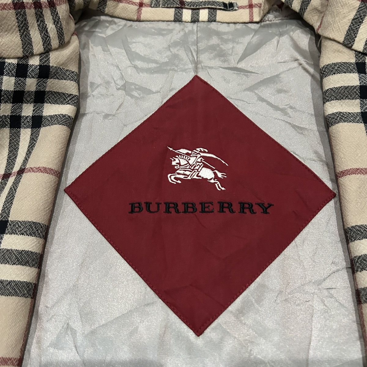 Burberry Burberry London Red Hooded Trench Coat Size US S / EU 44-46 / 1 - 12 Thumbnail