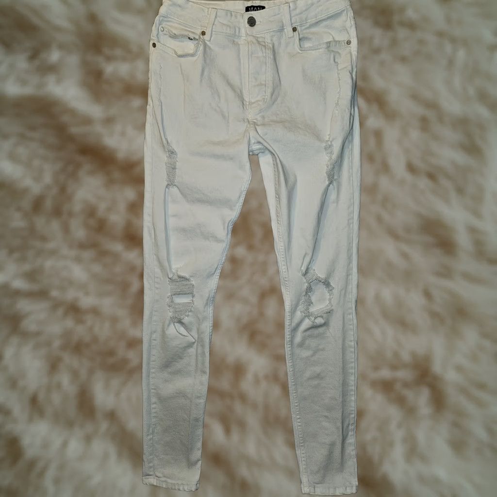 Vintage Man BooHoo Man Jeans Skinny Man White Button Fly Distressed Stretch 34x33 Mens City Preppy Modern Casual Docked in Bangladesh Mens Size US 32 / EU 48 - 1 Thumbnail