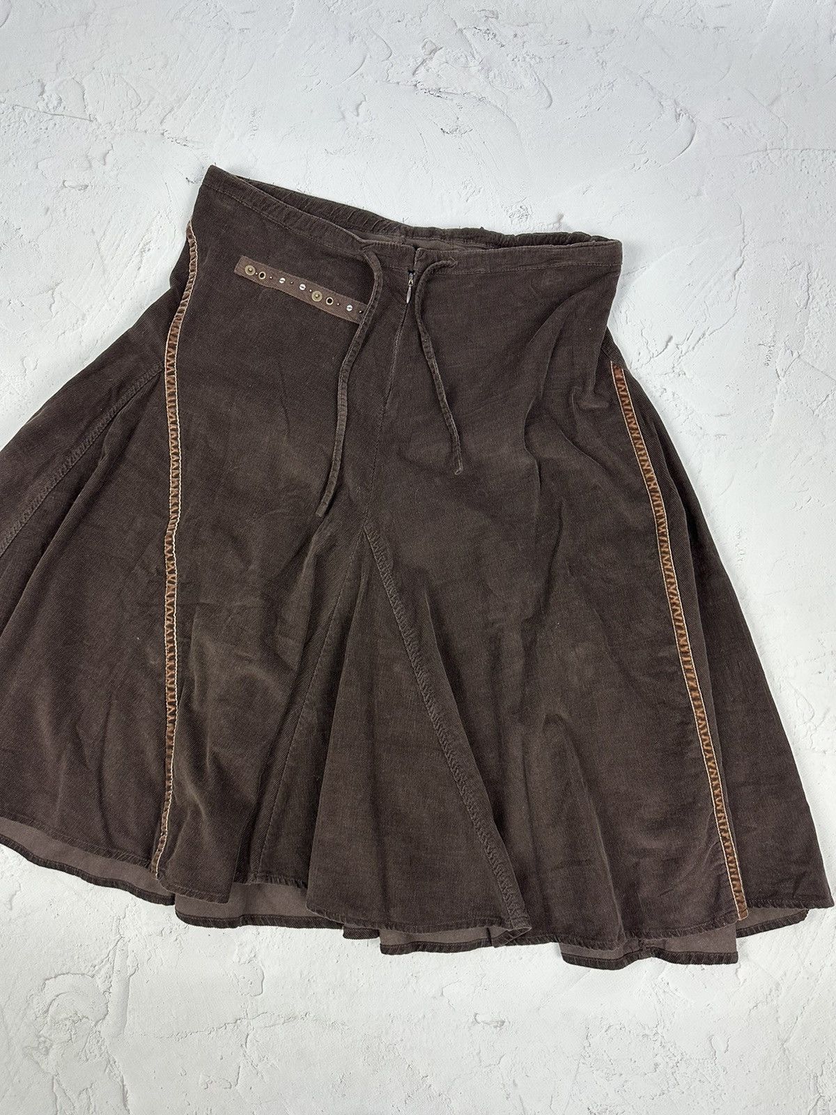 Vintage Vintage Corduroy Brown Midi Skirt Size 28" / US 6 / IT 42 - 6 Thumbnail