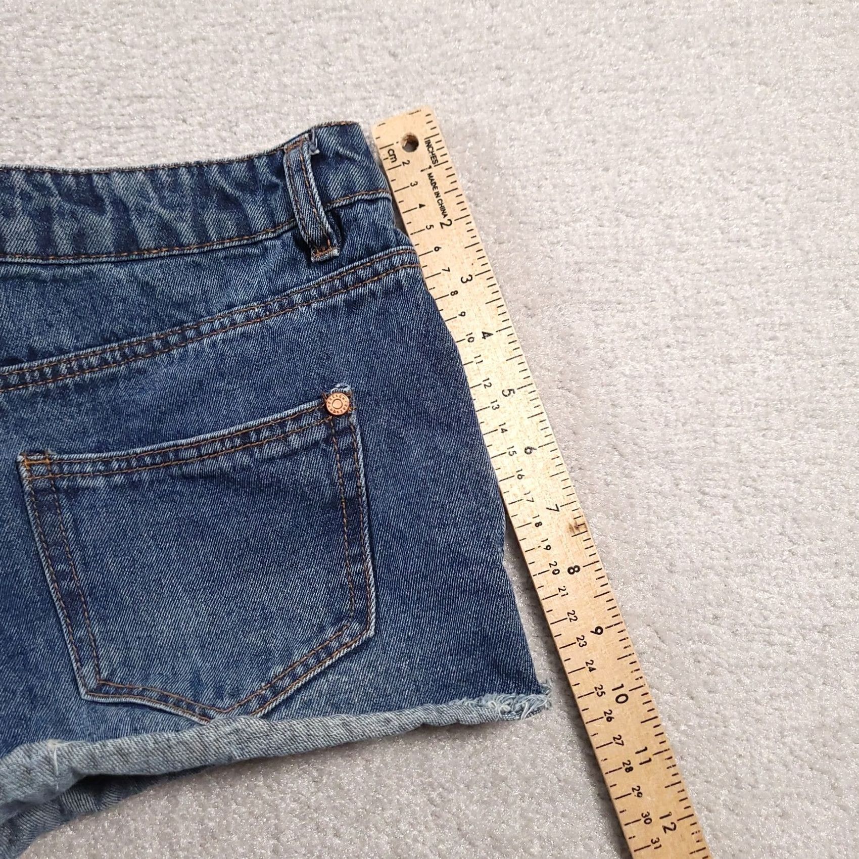 Denime Refuge Shorts Womens Size 2 Blue Denim Cut Off Distressed Hot Pants Shirt? Size 26" / US 2 / IT 38 - 7 Thumbnail