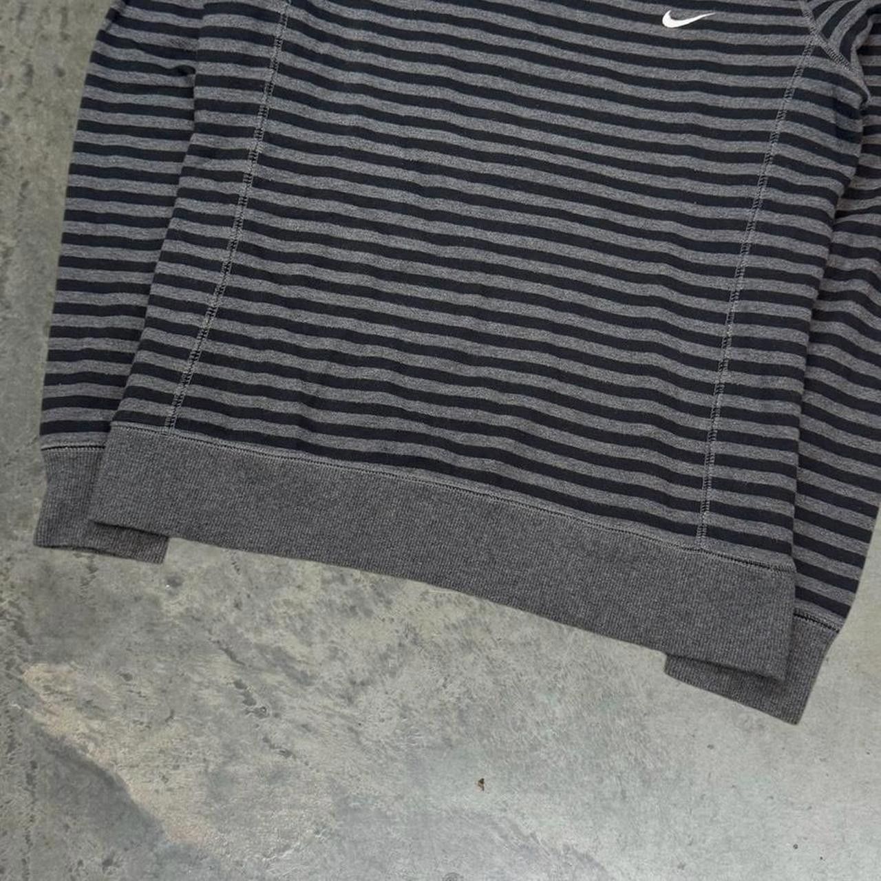 Nike × Vintage Vintage Y2K Nike Grunge Striped Crewneck Sweatshirt Size L / US 10 / IT 46 - 3 Thumbnail
