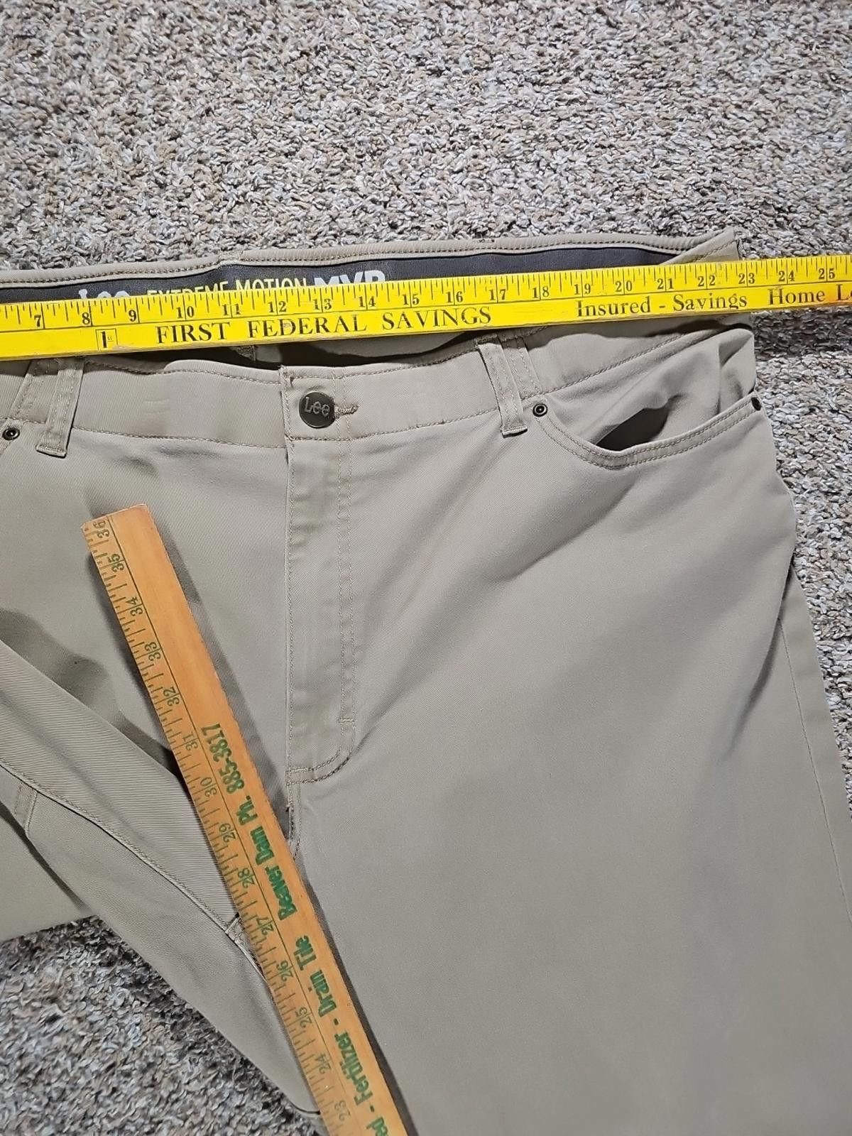 Lee Lee Extreme Motion MVP Relaxed Fit Straight Leg 48x29 Pants Size US 44 / EU 60 - 4 Thumbnail