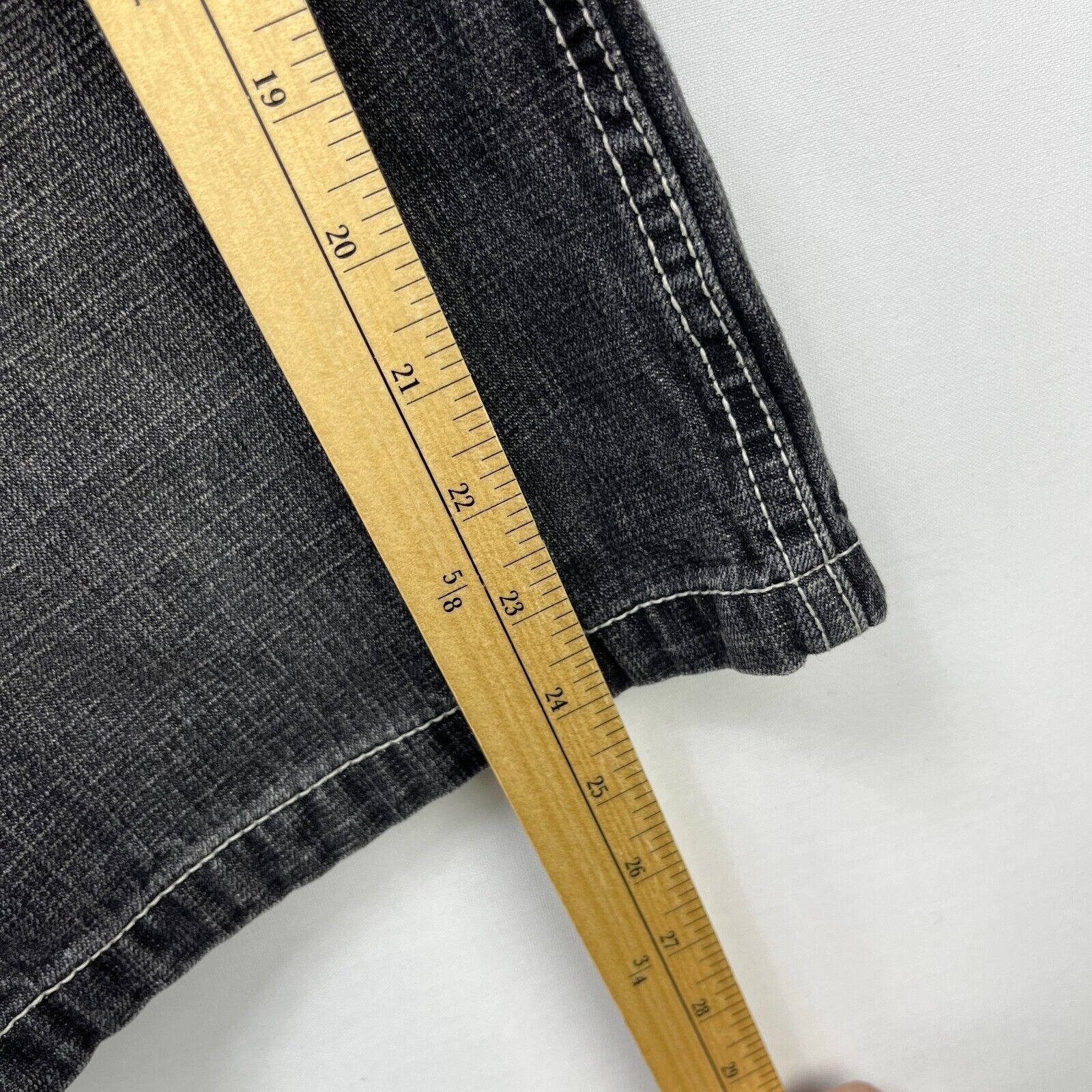 Southpole × Vintage Vintage Y2K South Pole Black Faded Baggy Denim Shorts 34 Size US 34 / EU 50 - 9 Thumbnail