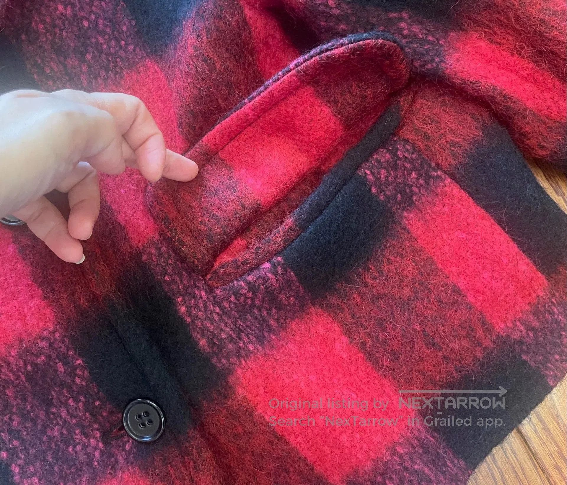 Valentino Valentino Red Plaid Short Coat. Size US M / EU 48-50 / 2 - 2 Thumbnail