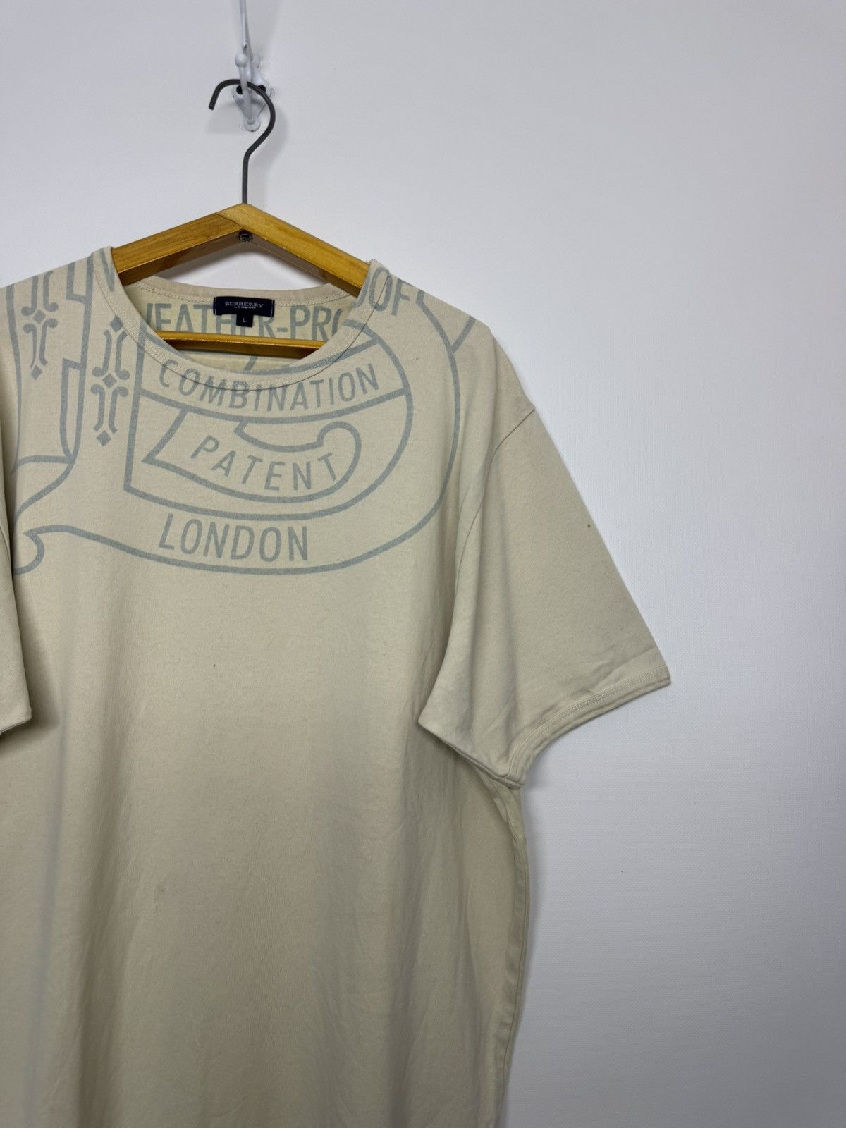 Burberry Vintage Y2k Burberry Big Logo T Shirt Luxury Size US L / EU 52-54 / 3 - 6 Thumbnail
