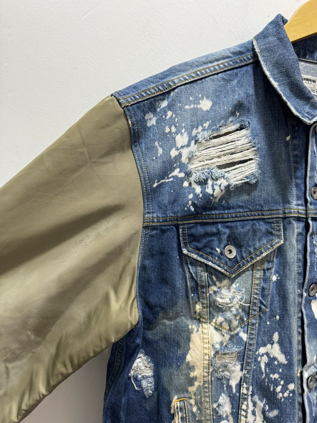 If Six Was Nine × Le Grande Bleu (L.G.B.) × Vintage LAGENDA MADE UNDERGOURD BLEACH OUT DISTRESSED CRAZY JACKET Size US L / EU 52-54 / 3 - 4 Thumbnail