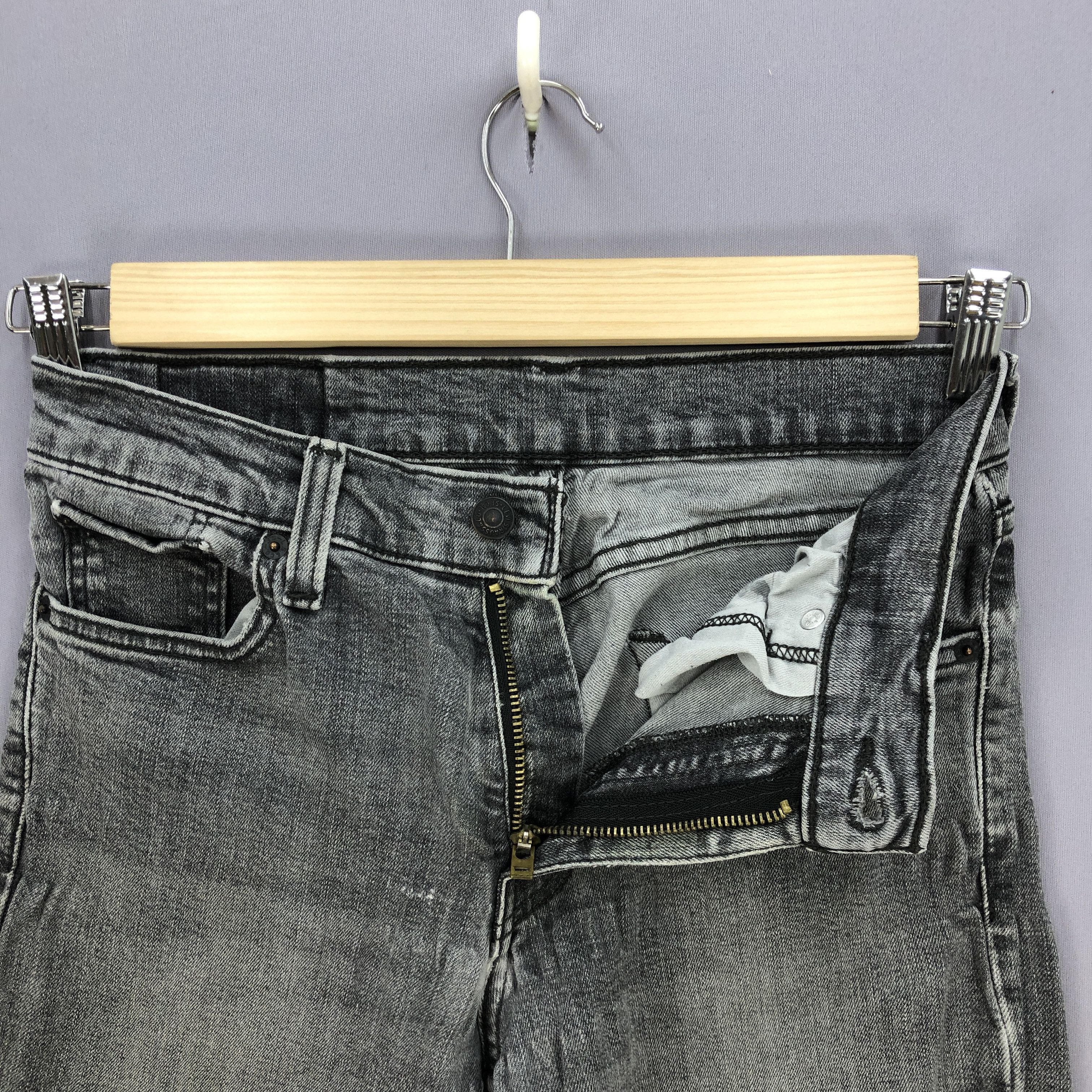 Levi's Vintage Levis Skinny Slim Waterless Jeans Faded Black Denim Size 28" / US 6 / IT 42 - 5 Thumbnail