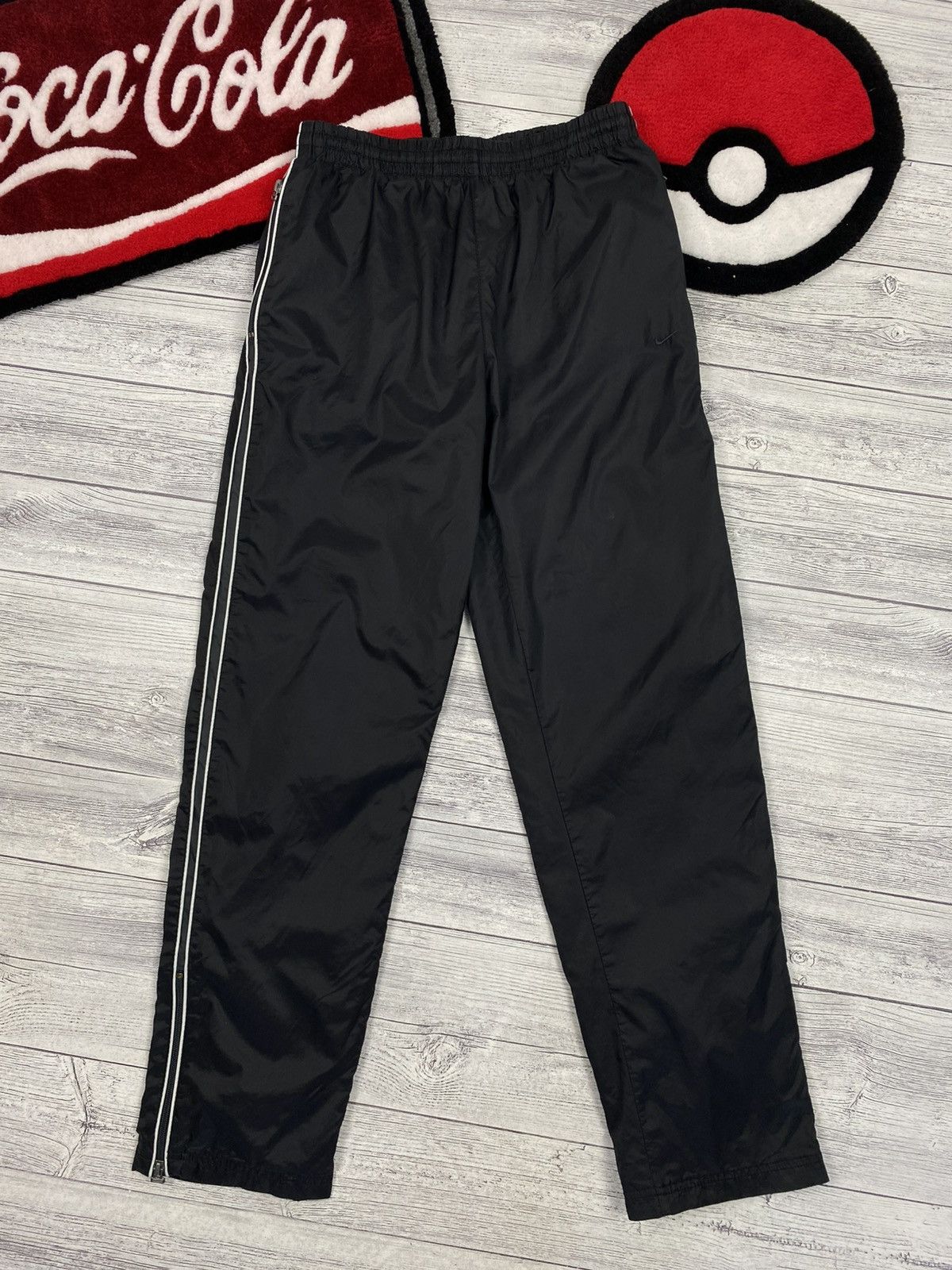 Nike Nike Vintage Nylon Pants Swoosh Drill Y2K Size S Size US 30 / EU 46 - 1 Thumbnail