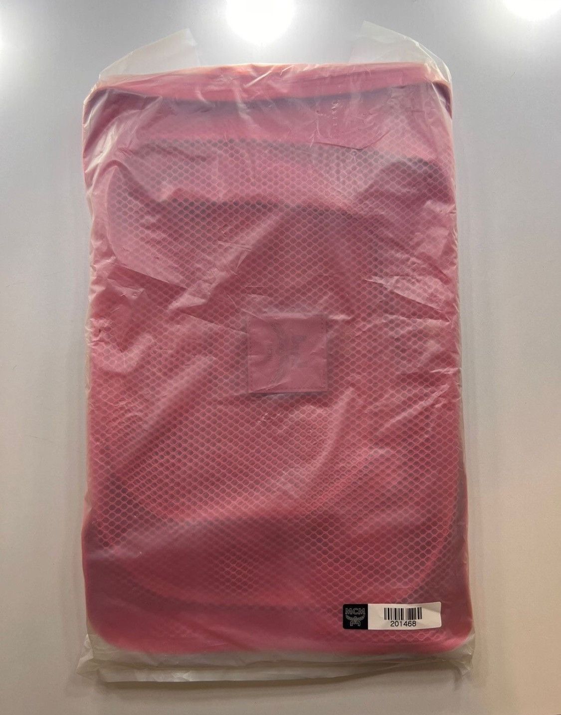 MCM MCM Three-piece travel set. Pink, Gray & Blue Size ONE SIZE - 5 Thumbnail