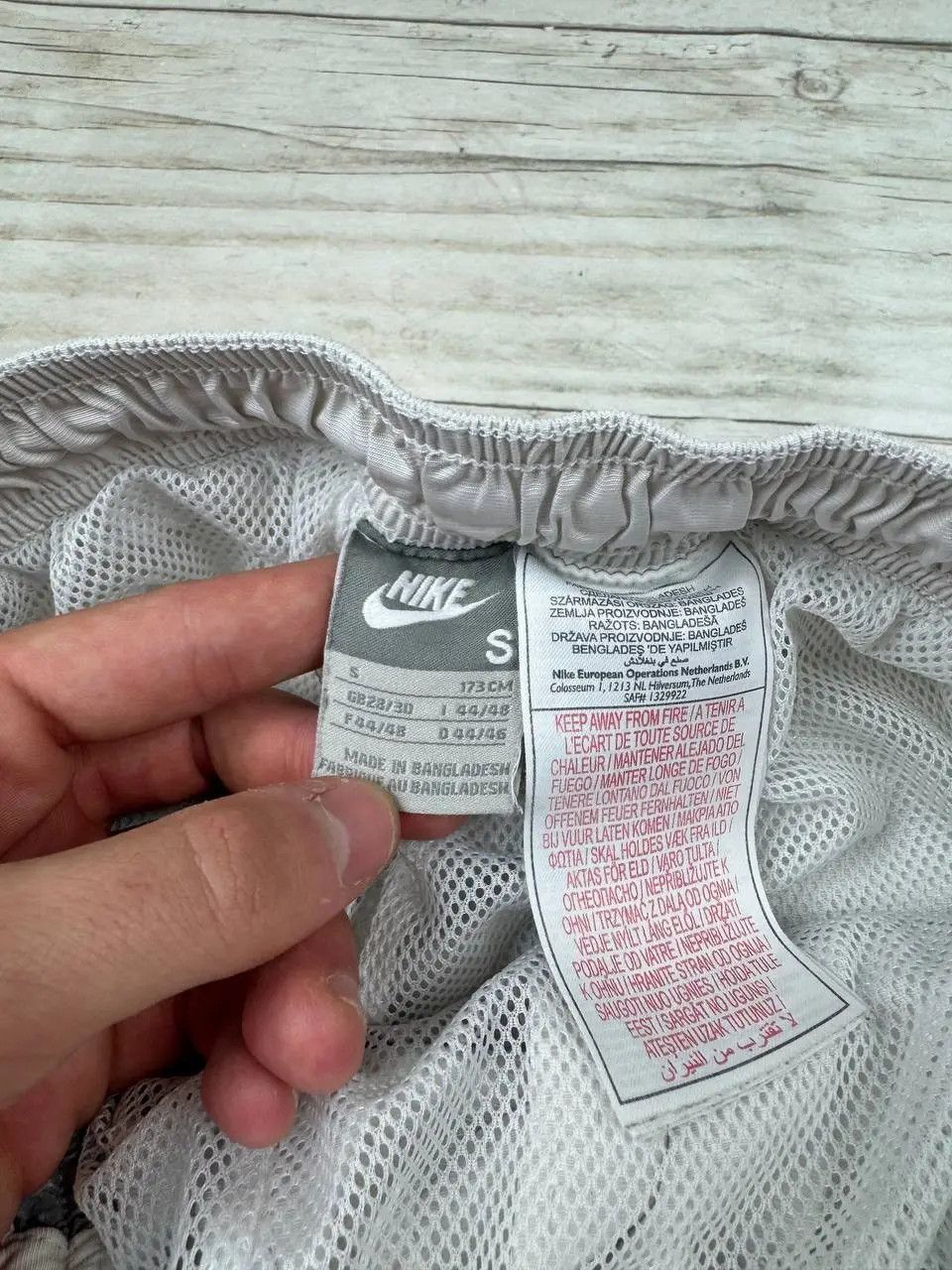Nike Vintage Nike Nylon Track Pants 00s Swoosh Size US 30 / EU 46 - 16 Thumbnail