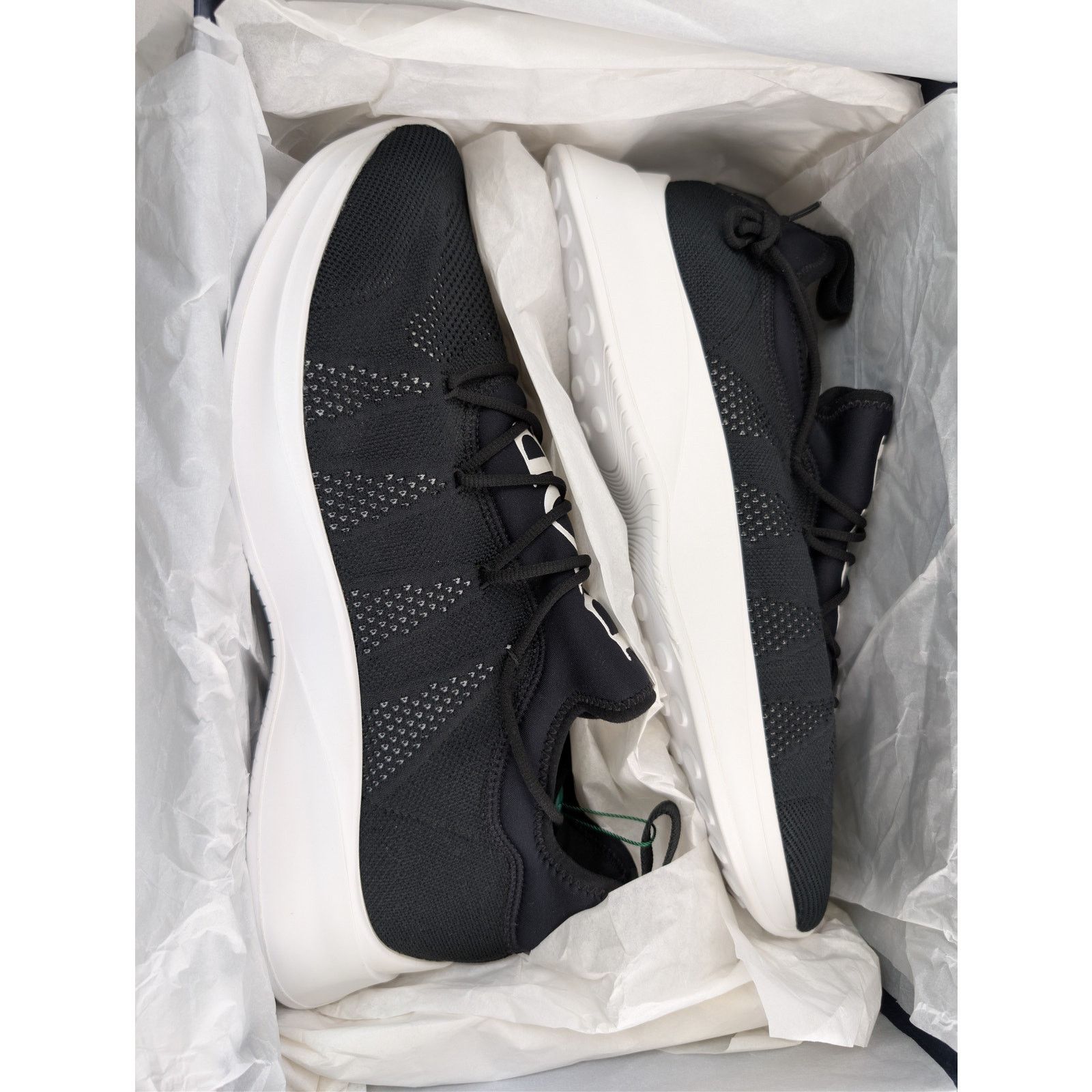 Dior o1rshd1 B25 Neoprene Runner sneaker in Black/White Size US 13 / EU 46 - 19 Thumbnail