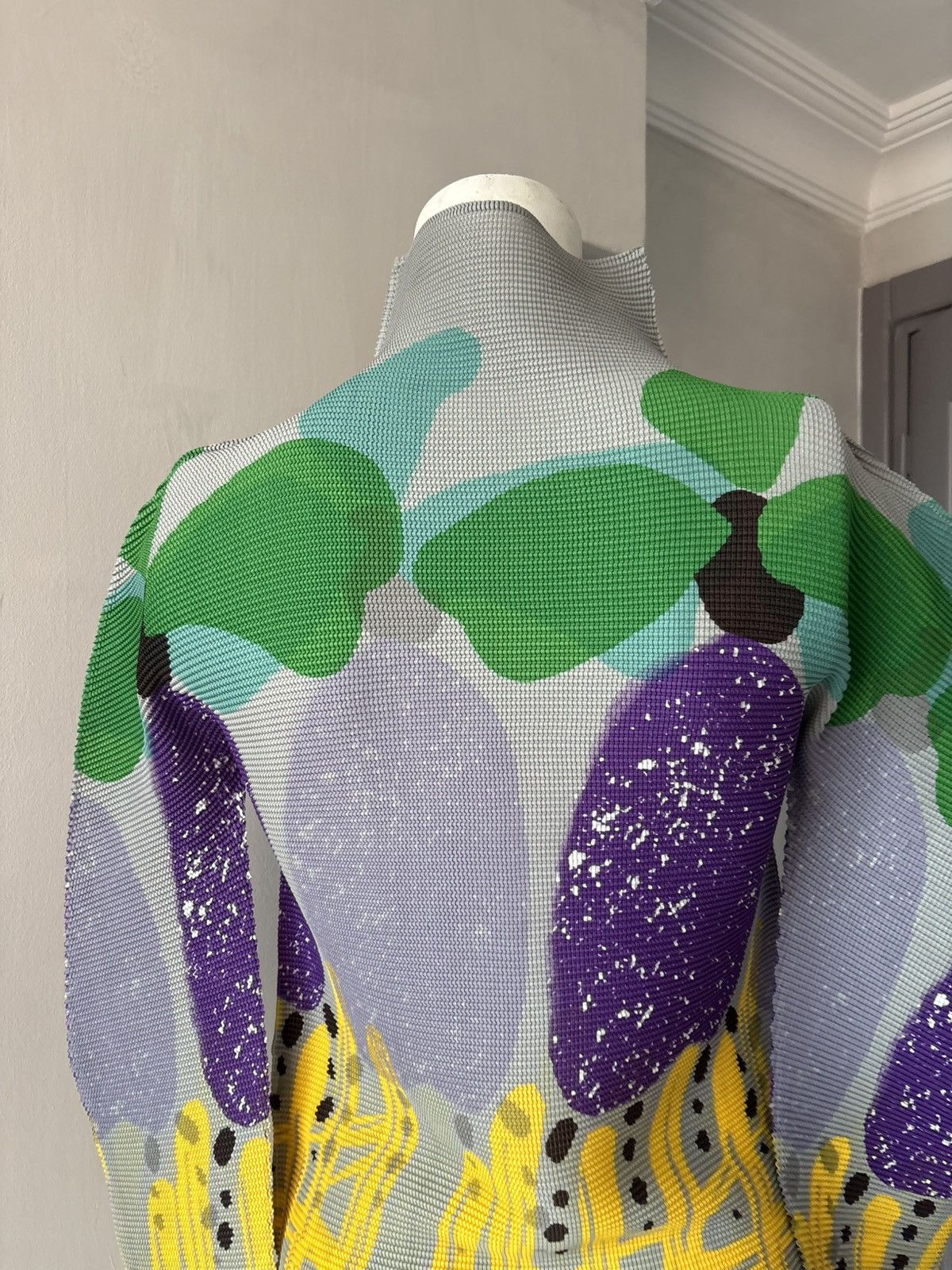 Issey Miyake Issey Miyake flowerpot top Size M / US 6-8 / IT 42-44 - 3 Thumbnail