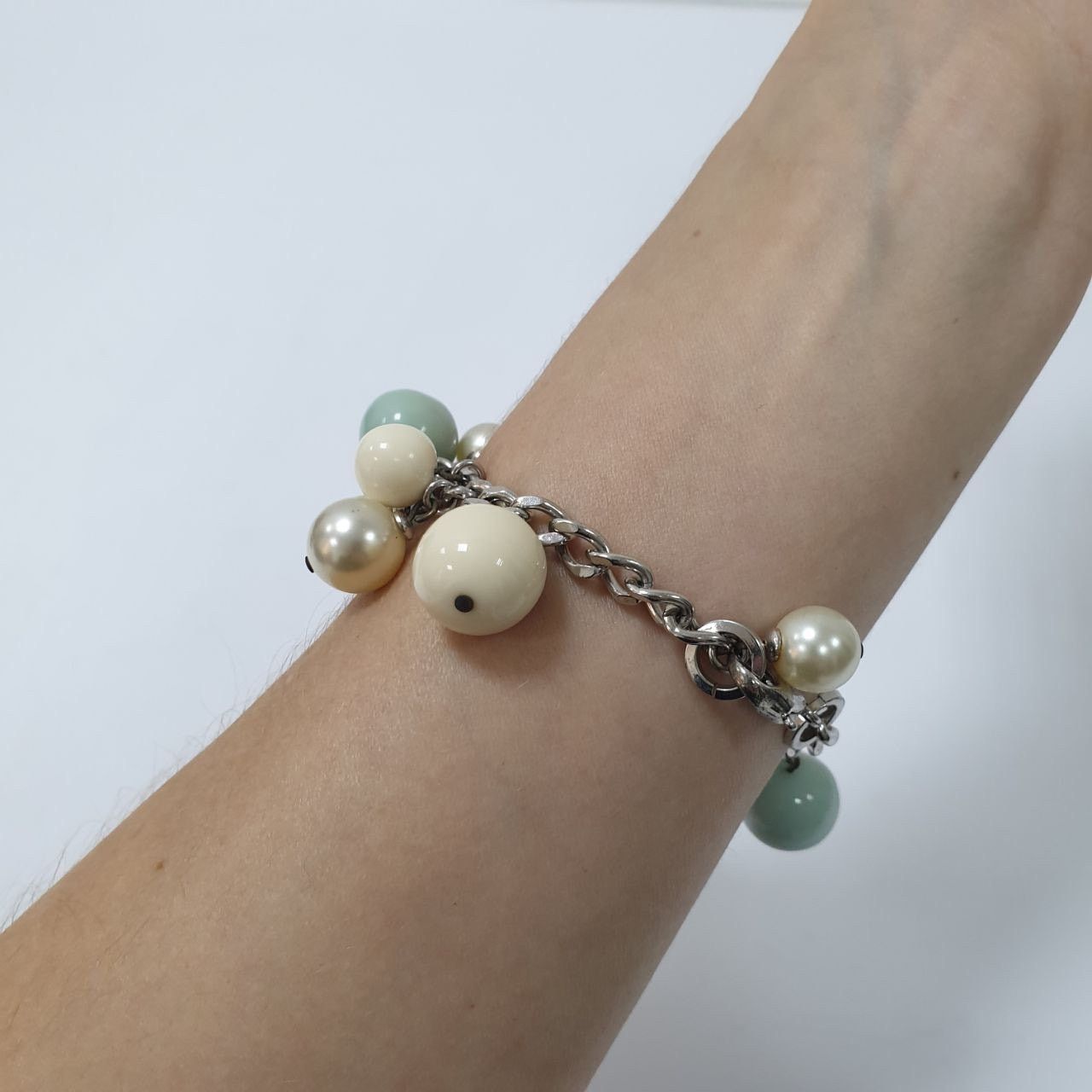 Chanel Chanel pastel jewelry set of necklace and bracelet Size ONE SIZE - 17 Thumbnail