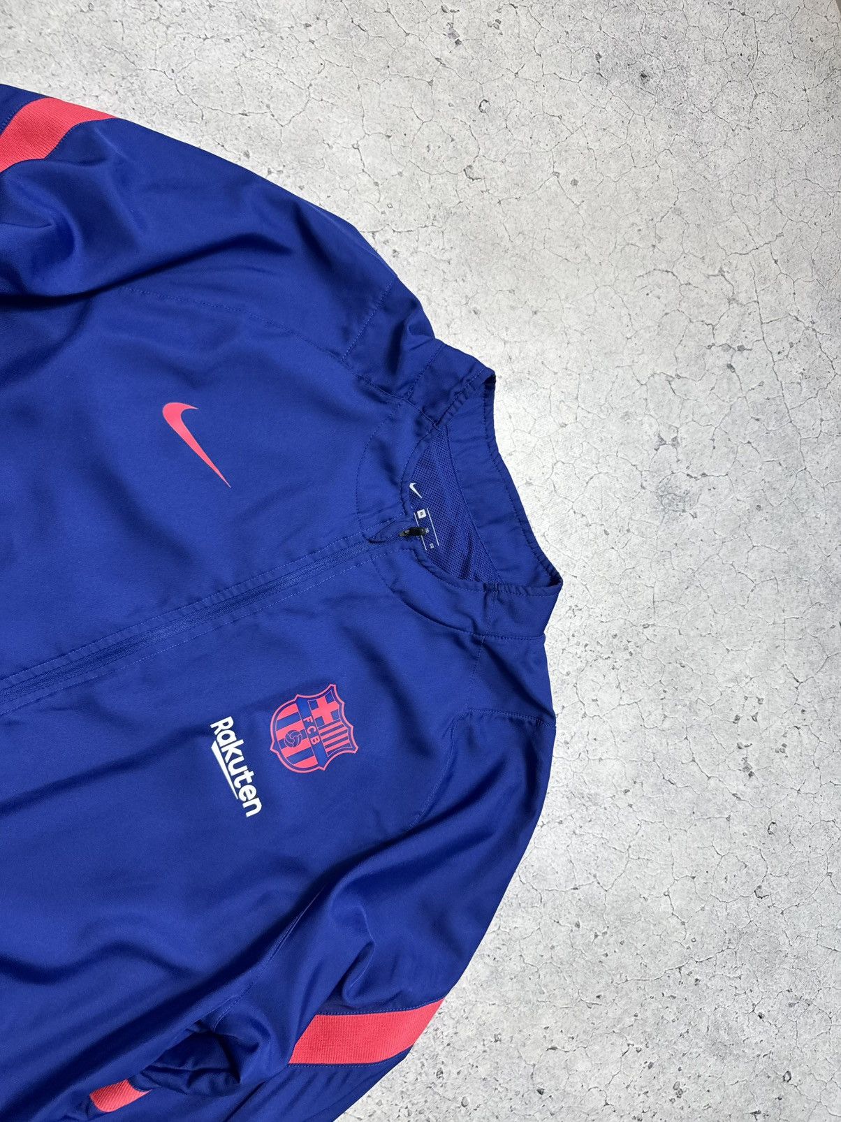 Nike Nike FC Barcelona Football Nylon Light Jacket Size XL Drill Size US XL / EU 56 / 4 - 5 Thumbnail