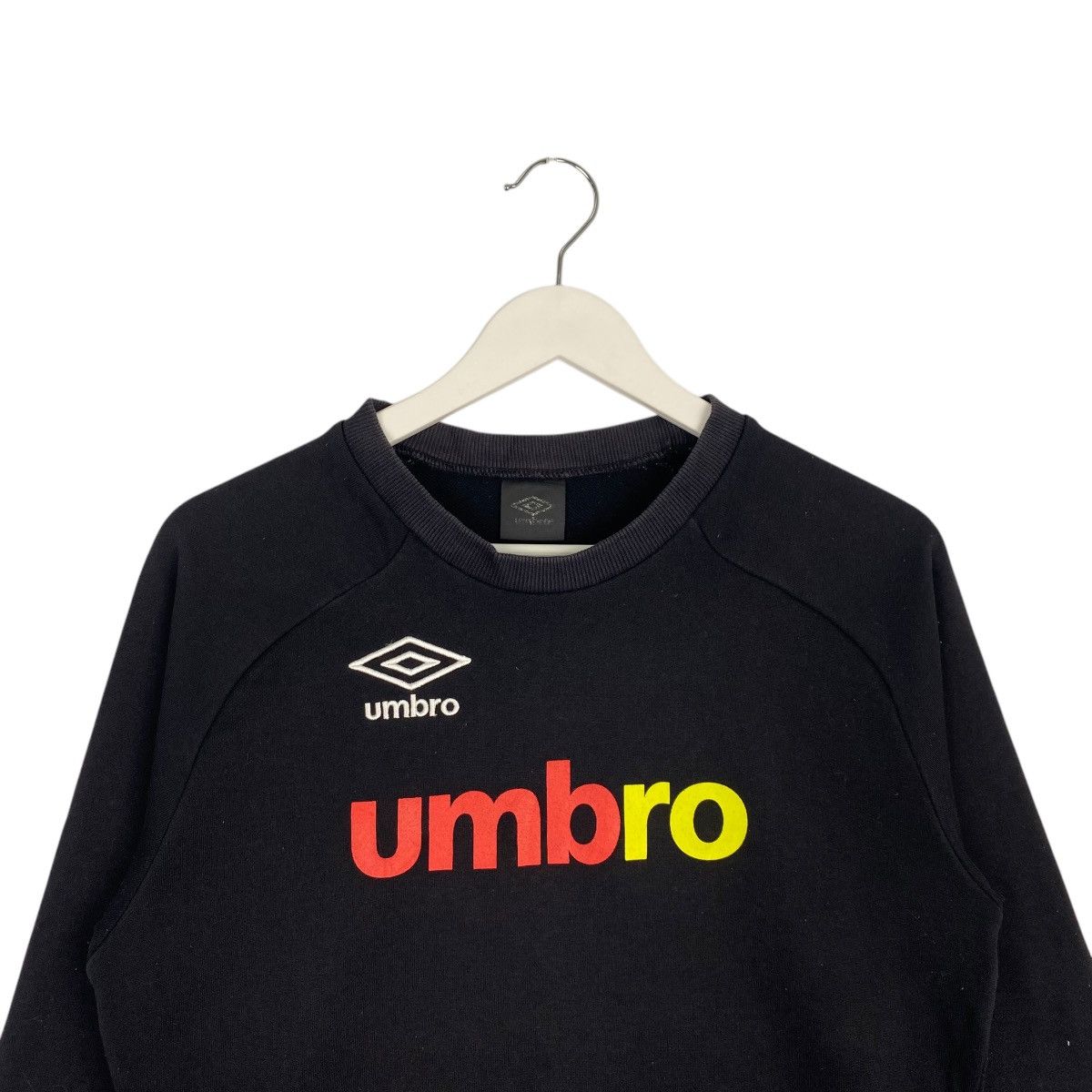 Umbro × Vintage Vintage Umbro Crewneck Sweatshirt Black Size M Size US M / EU 48-50 / 2 - 4 Thumbnail