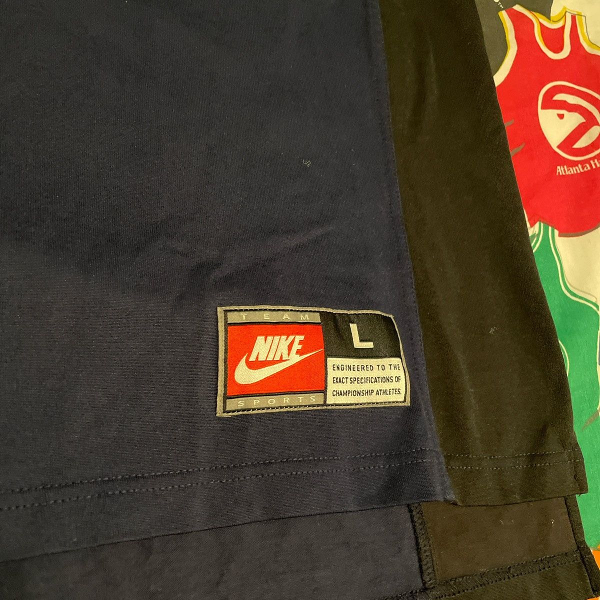 NCAA × Nike × Vintage Vintage Nike NCAA Georgetown Hoyas Warm Up Basketball Tee Size US L / EU 52-54 / 3 - 4 Thumbnail