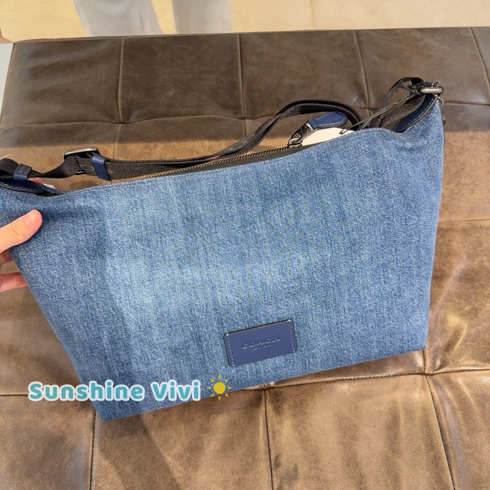Coach NWT COACH Finn Crossbody Bag CBI75 Qb/Denim/Deep Blue Size ONE SIZE - 1 Thumbnail