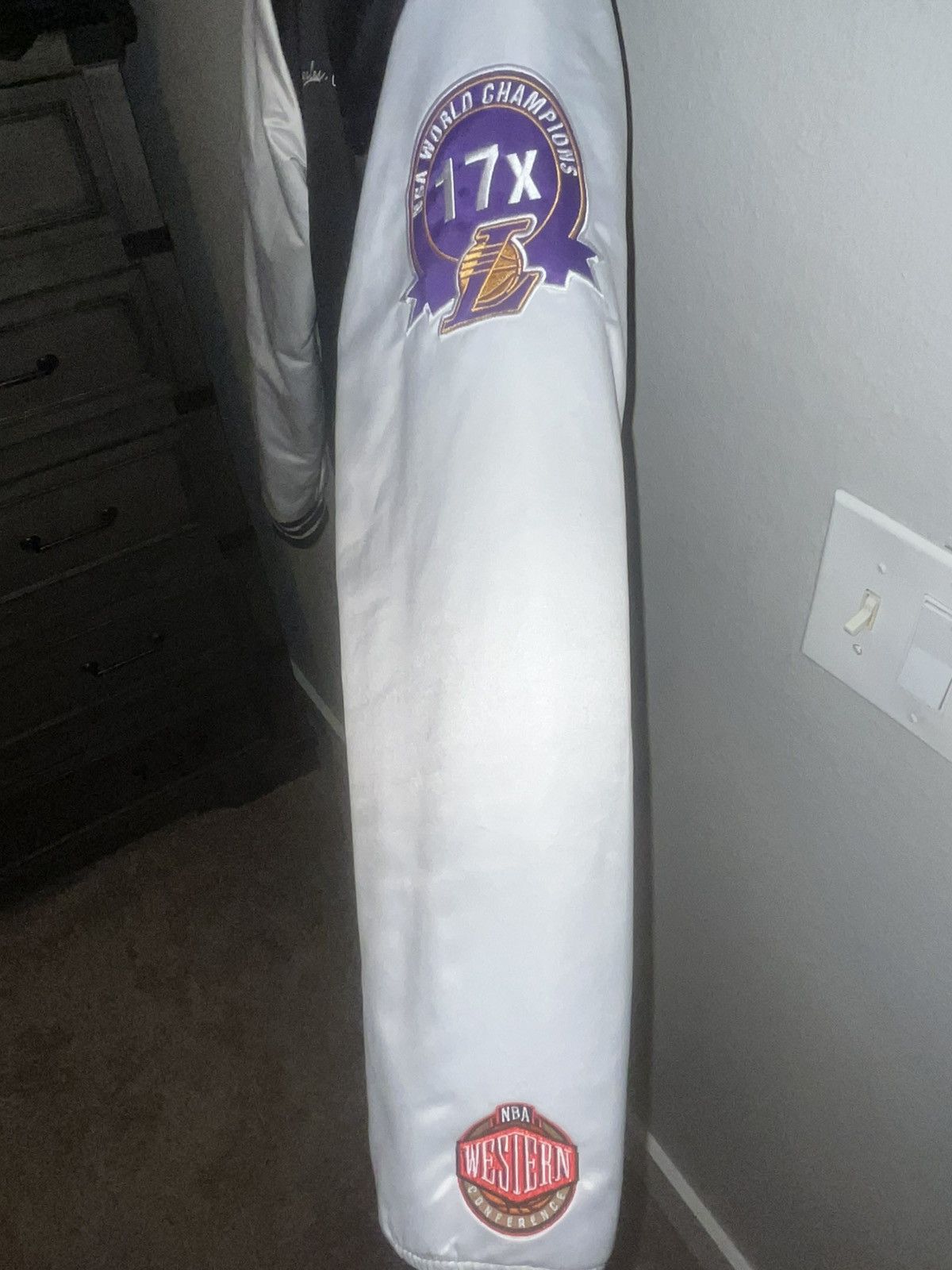 Mitchell & Ness Lakers GameTime Jacket L Size US L / EU 52-54 / 3 - 3 Thumbnail