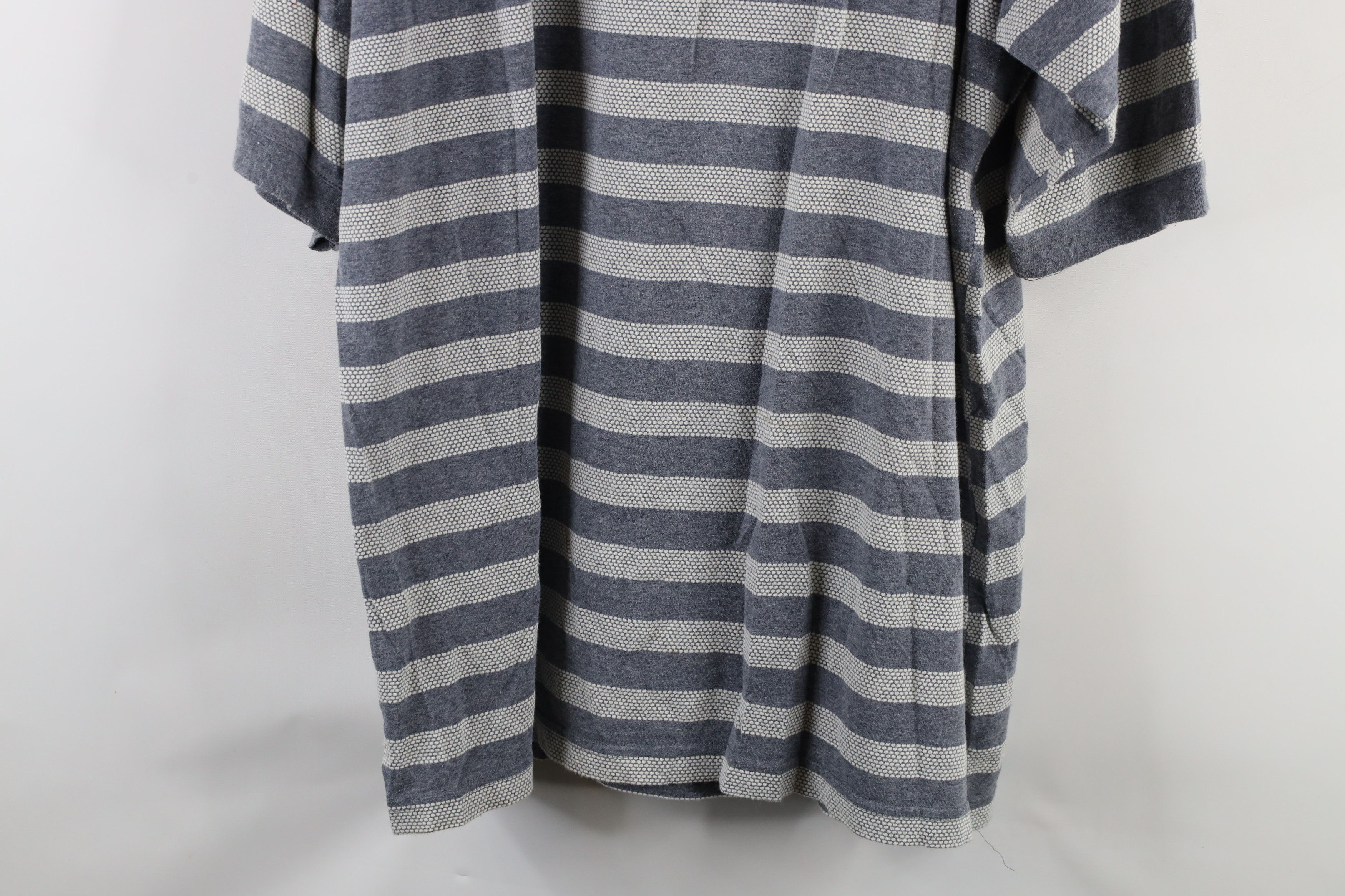 Vintage Vintage 90s Streetwear Knit Short Sleeve Henley T-Shirt Size US XL / EU 56 / 4 - 11 Thumbnail