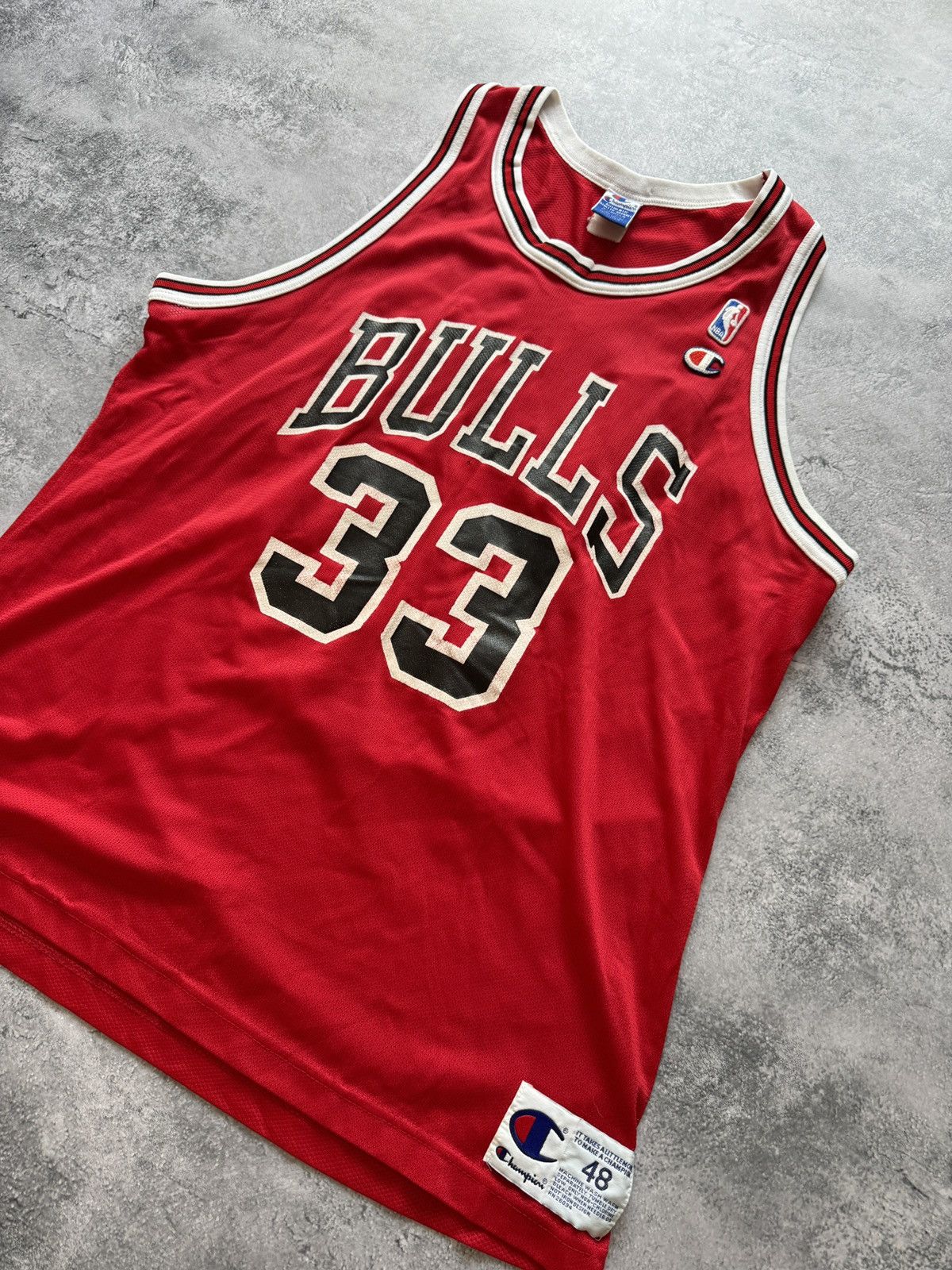 Champion × Vintage Vintage Scottie Pippen #33 Chicago Bulls Champion Jersey Size US M / EU 48-50 / 2 - 2 Thumbnail