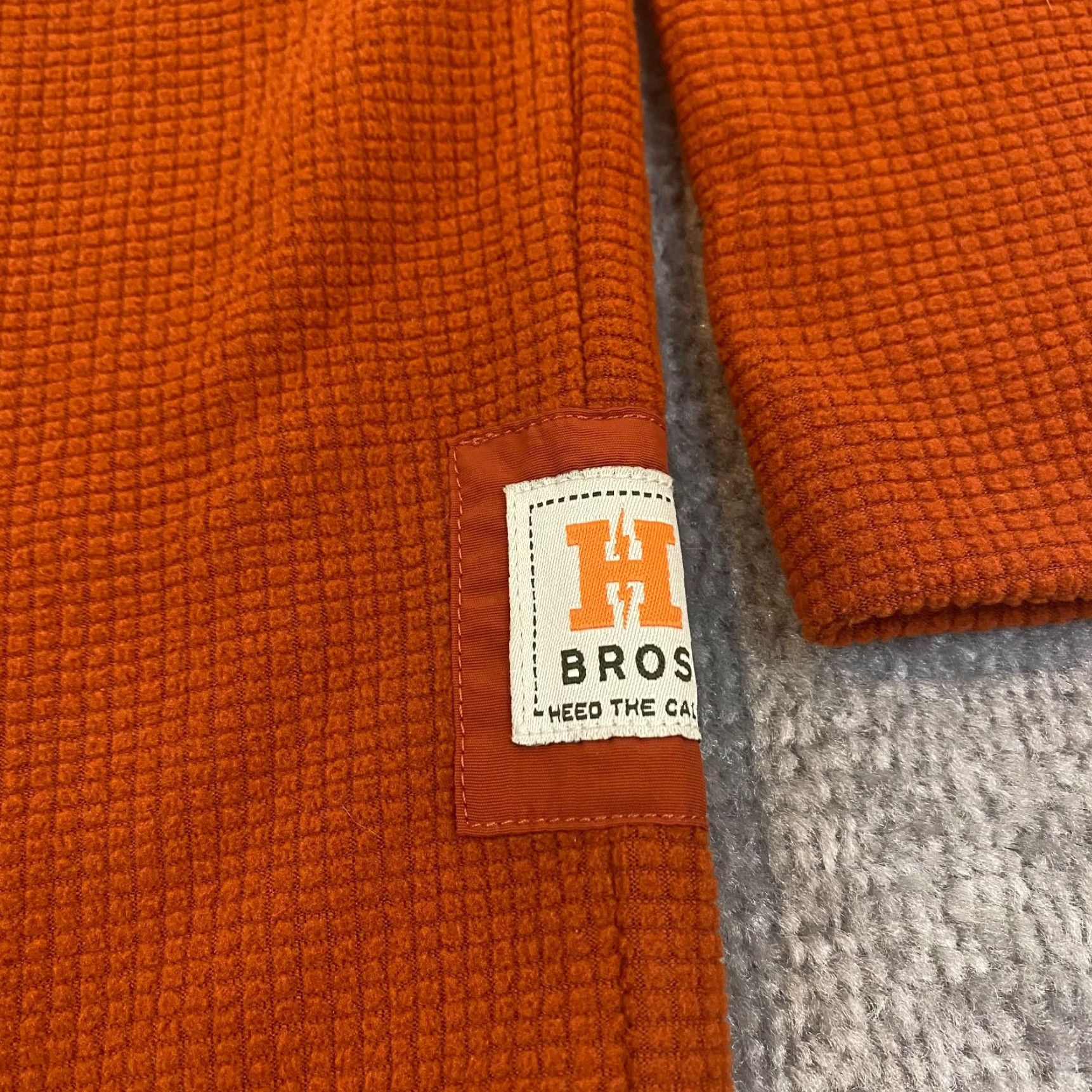 HOWLER BROTHERS Shirt Mens Small Orange Waffle Thermal Snap Up Western Sleeves
