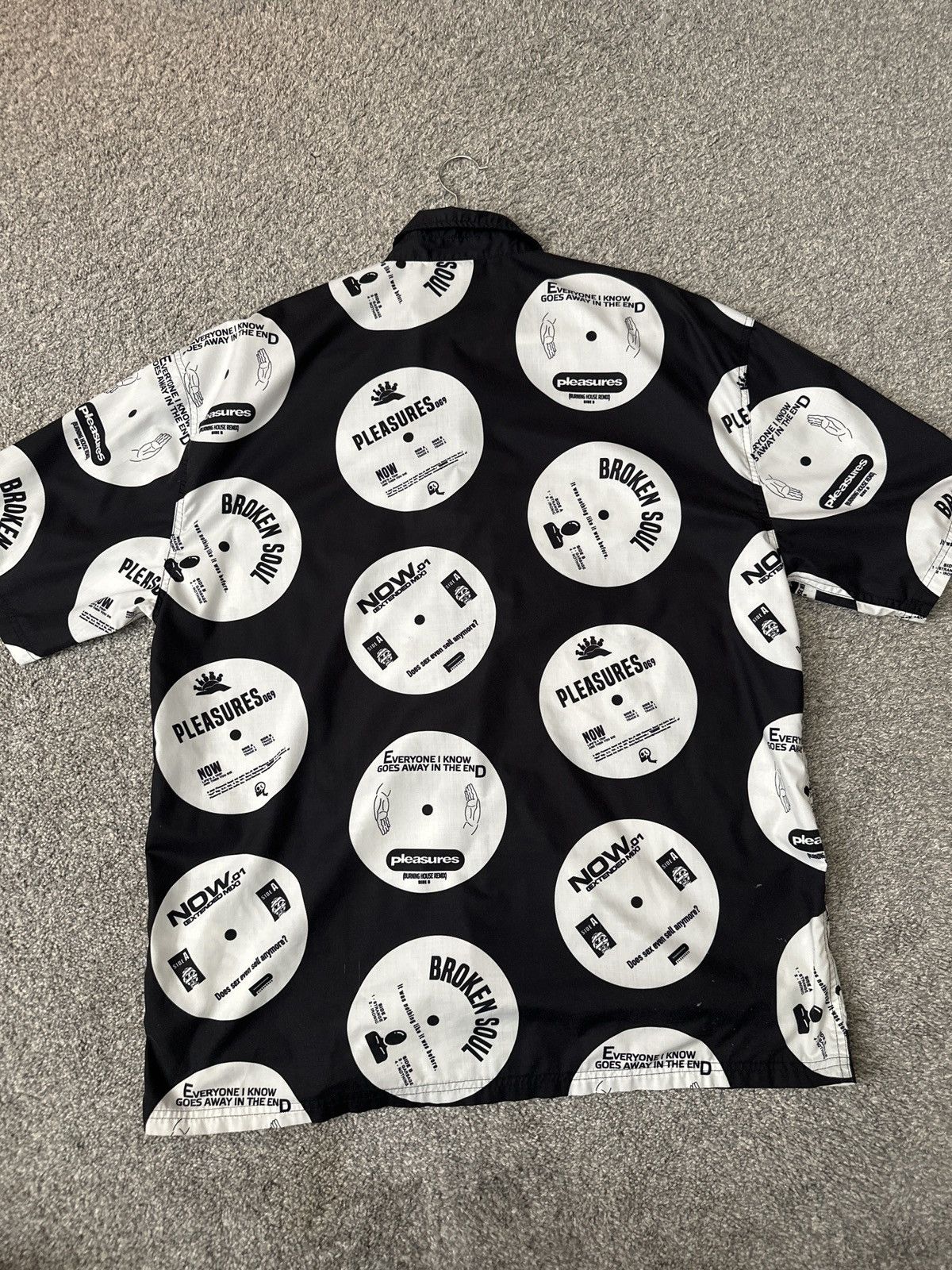 Pleasures Pleasures Short Sleeve Shirt Size US XL / EU 56 / 4 - 6 Thumbnail