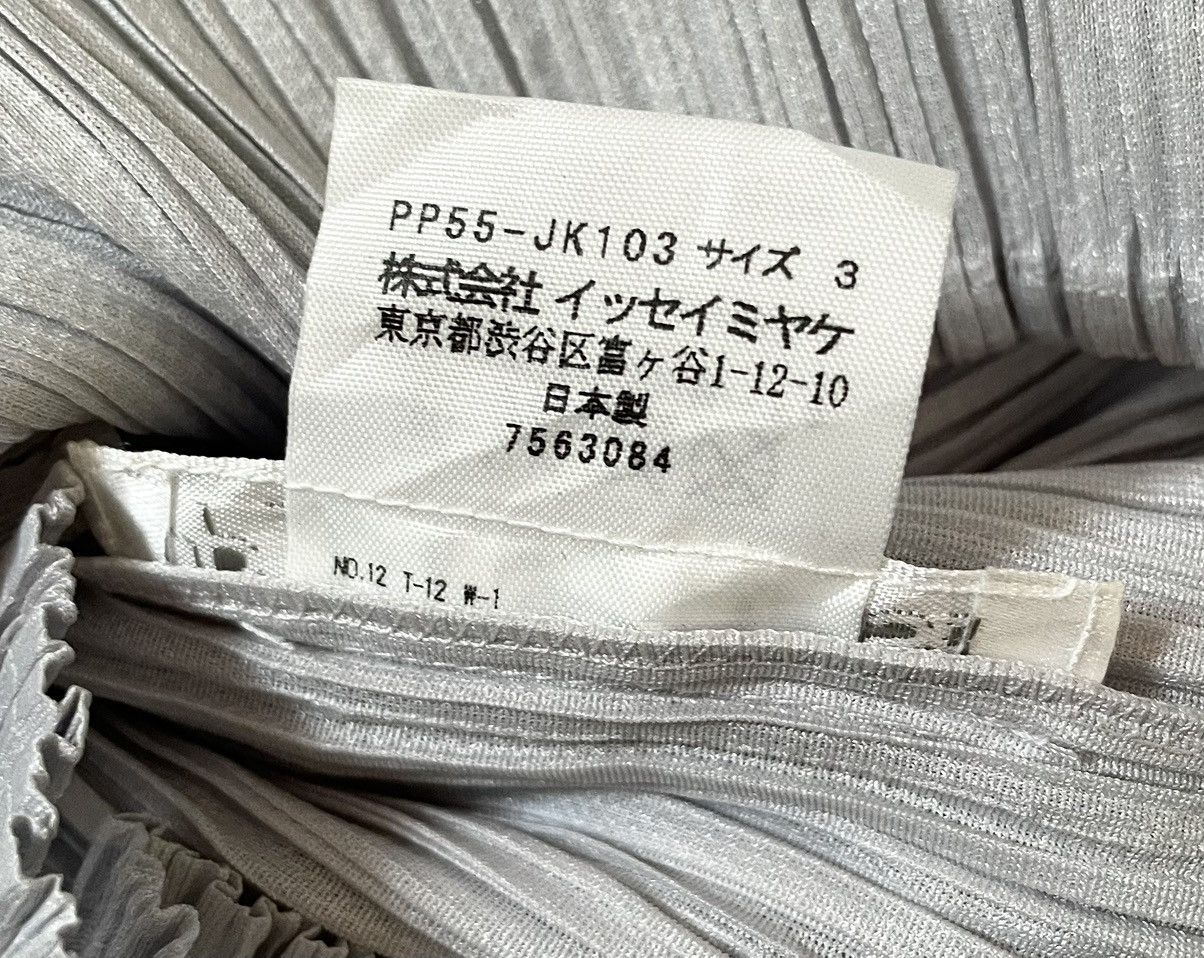 Pleats Please Issey Miyake Vintage Issey miyake pleats please silver tee Size S / US 4 / IT 40 - 4 Thumbnail