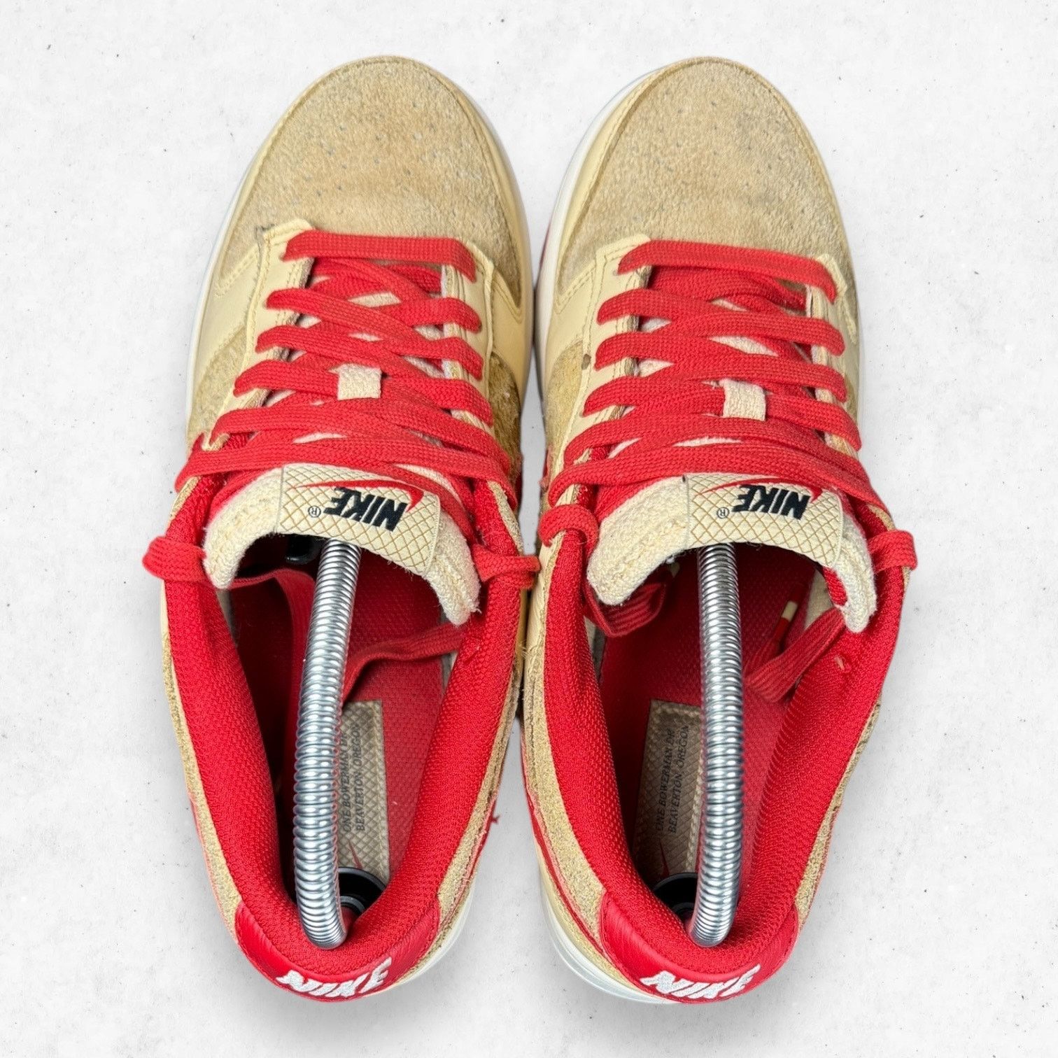 Nike Nike Dunk Low SE Strawberry Waffle Size 8 HJ9100-294 Size US 8 / EU 41 - 9 Thumbnail