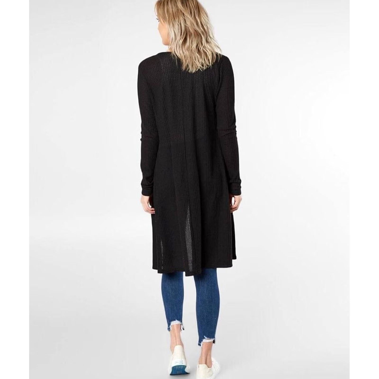 Vintage Buckle Cardigan Women Black Waffle Knit V-Neck Button-Up Sweater S Size S / US 4 / IT 40 - 2 Thumbnail