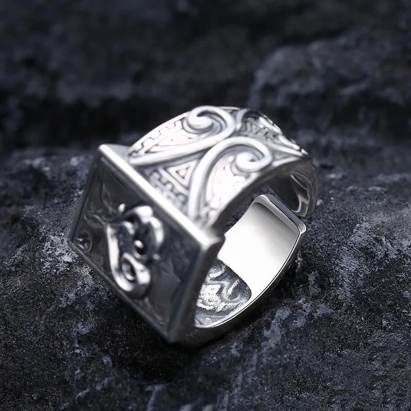 Other Gothic Poker Ring Size ONE SIZE - 2 Thumbnail